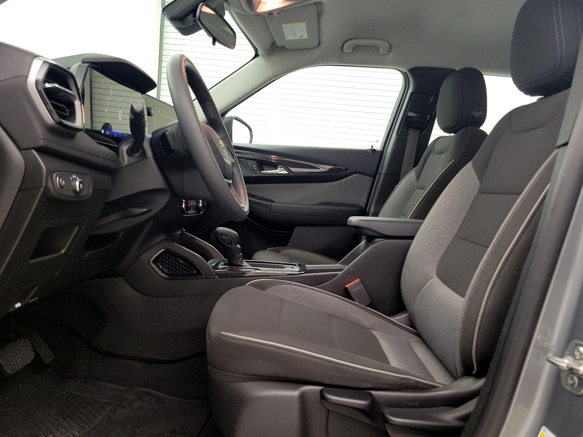 Thumbnail: 2024 Chevrolet TrailBlazer - 11