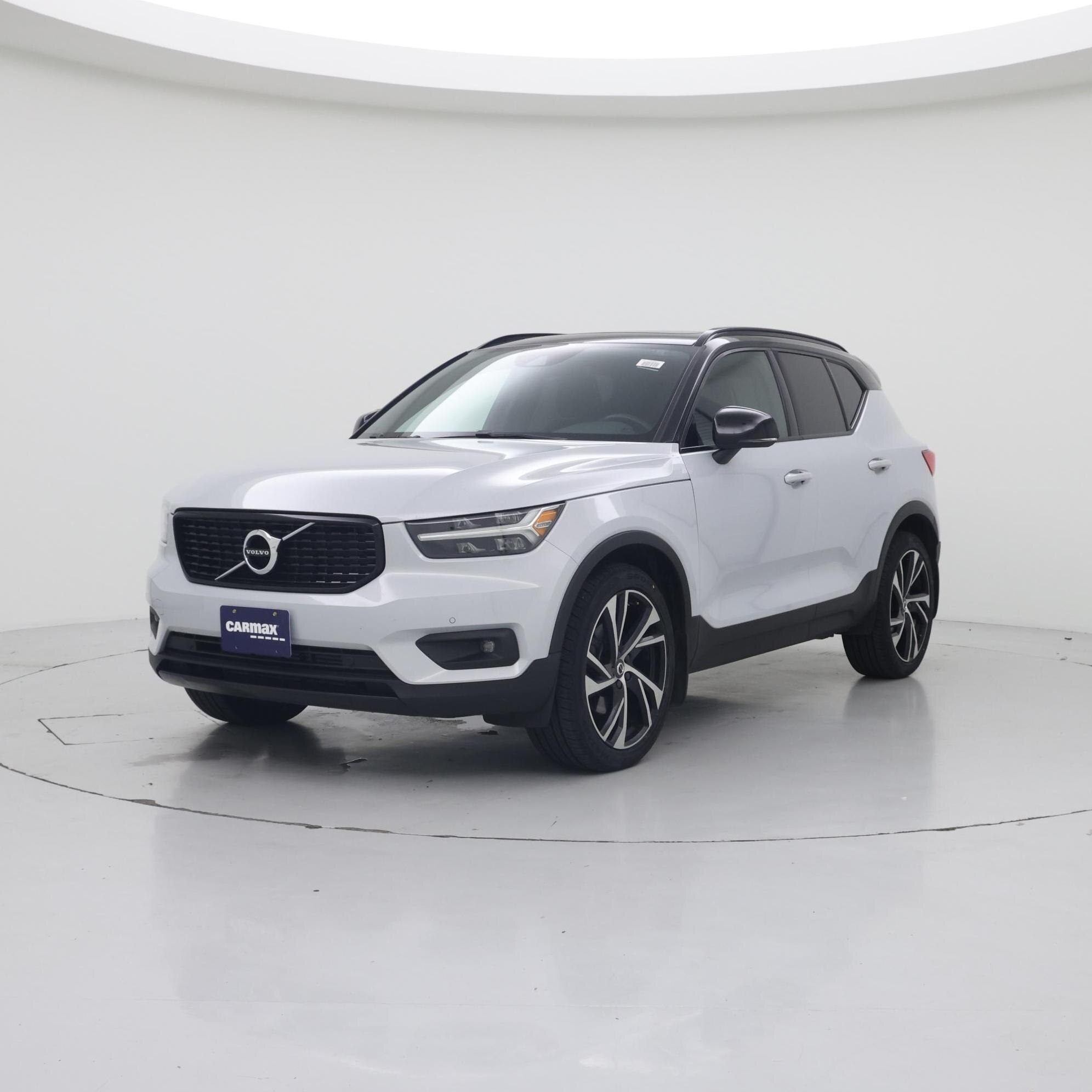 Thumbnail: 2021 Volvo XC40 - 4