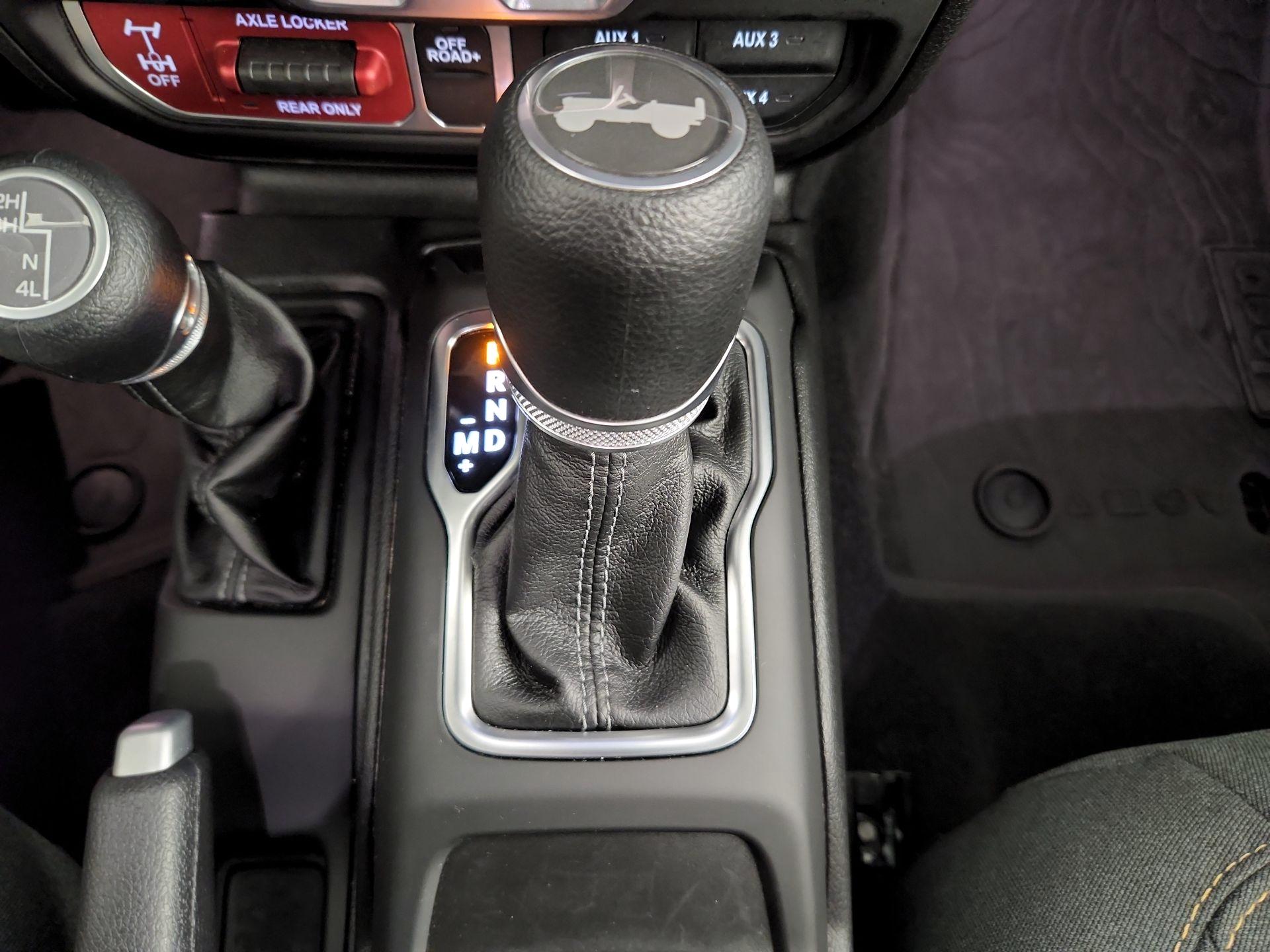 Thumbnail: 2025 Jeep Wrangler - 17