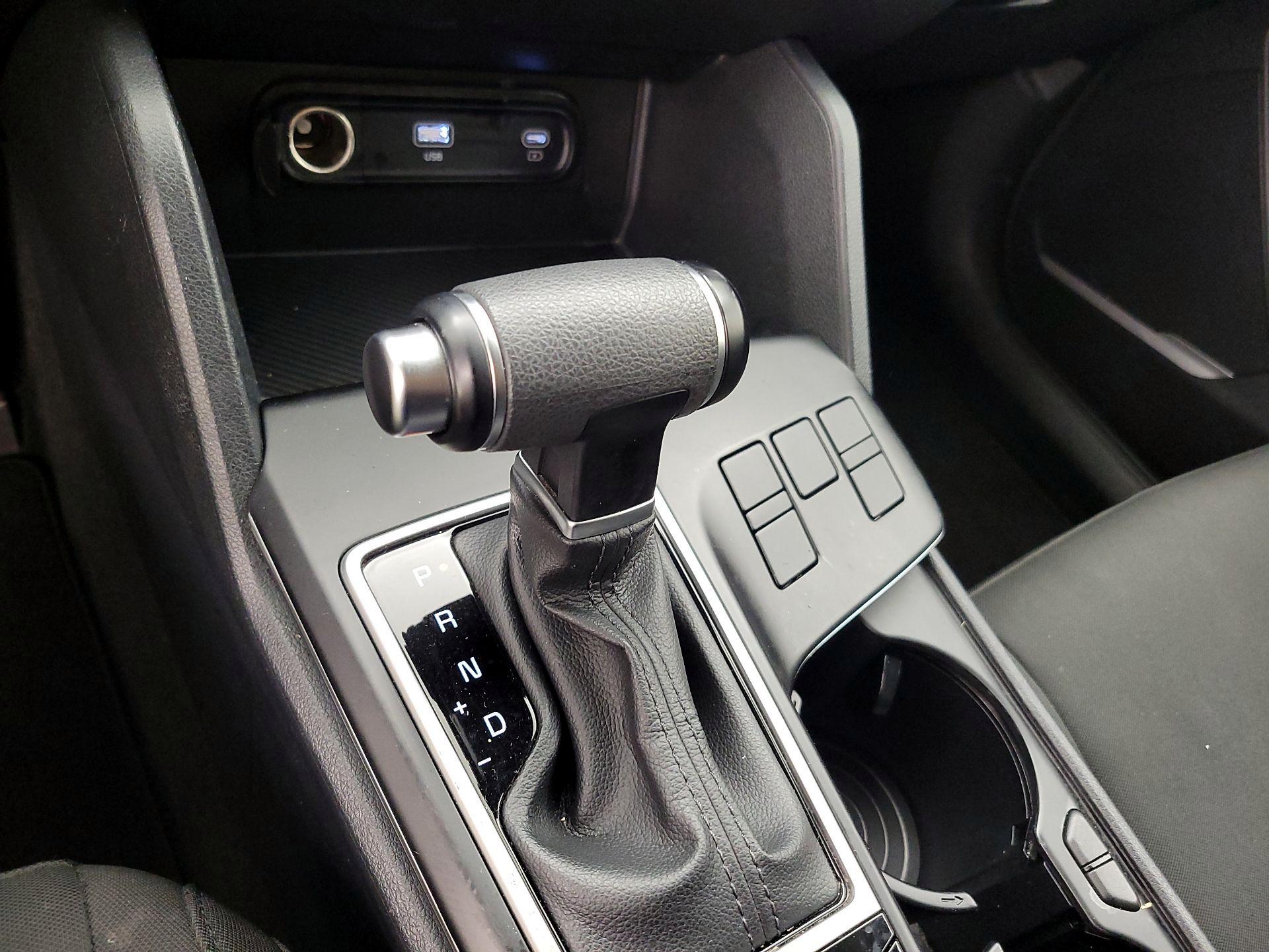 Thumbnail: 2024 Kia Sportage - 17