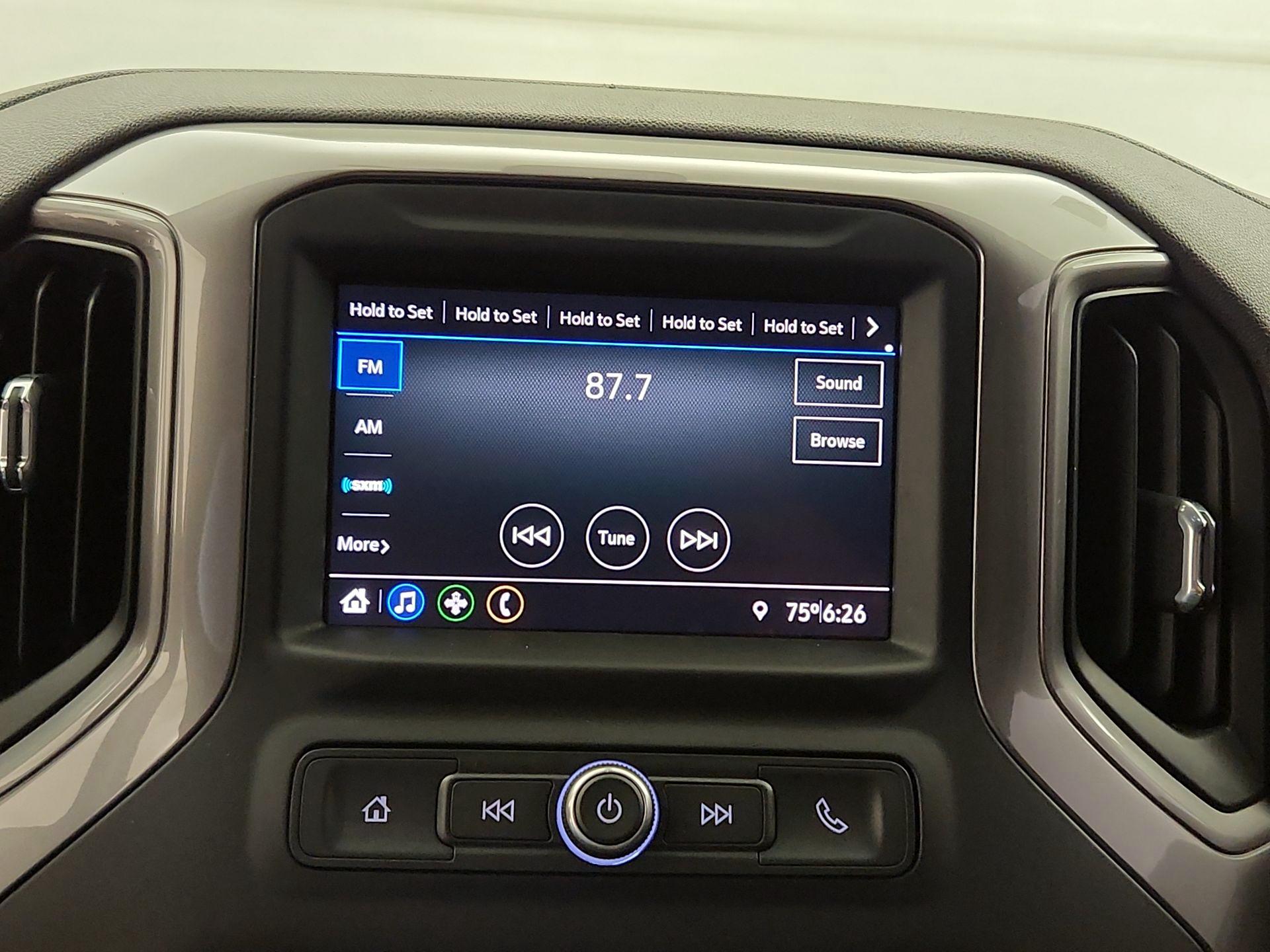 Thumbnail: 2020 Chevrolet Silverado 1500 - 15
