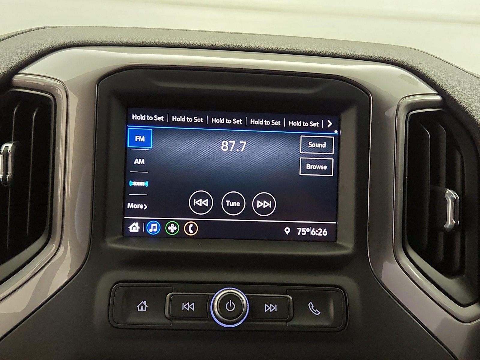 2020 Chevrolet Silverado 1500 Custom - Photo 16