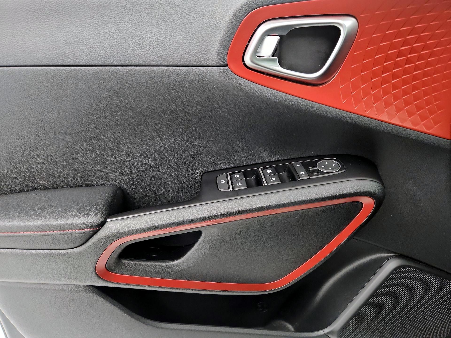 Thumbnail: 2023 Kia Soul - 12
