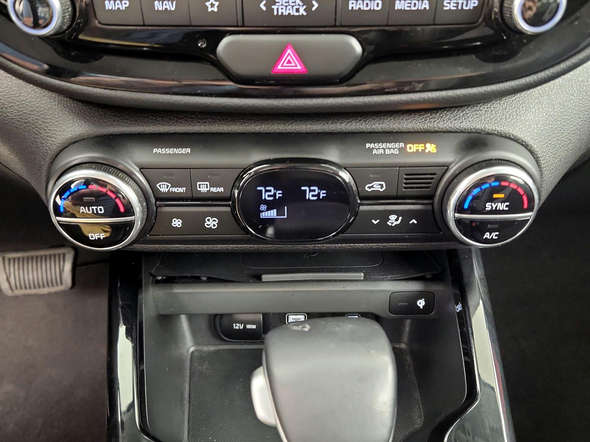 Thumbnail: 2023 Kia Soul - 17