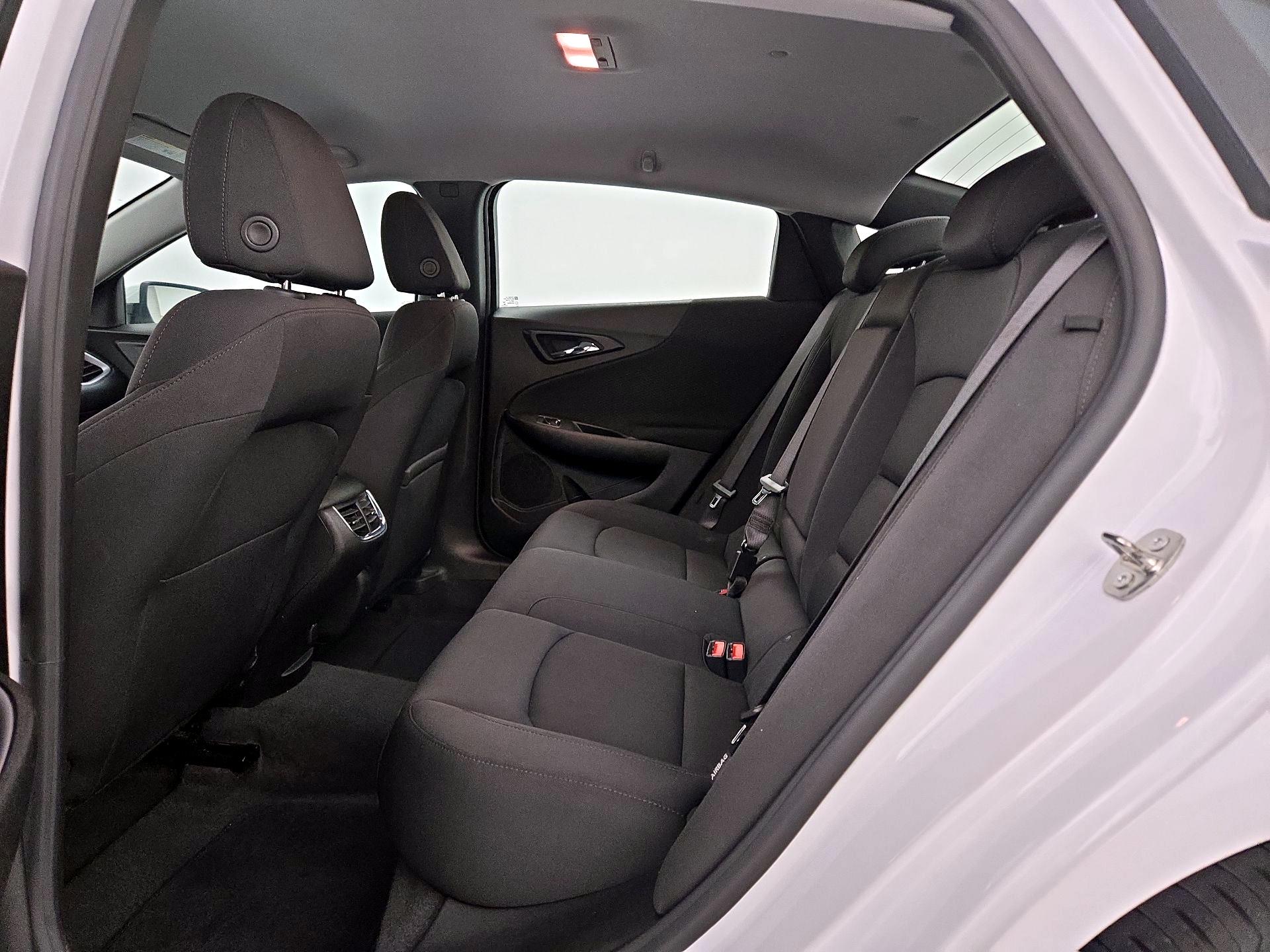 Thumbnail: 2023 Chevrolet Malibu - 19