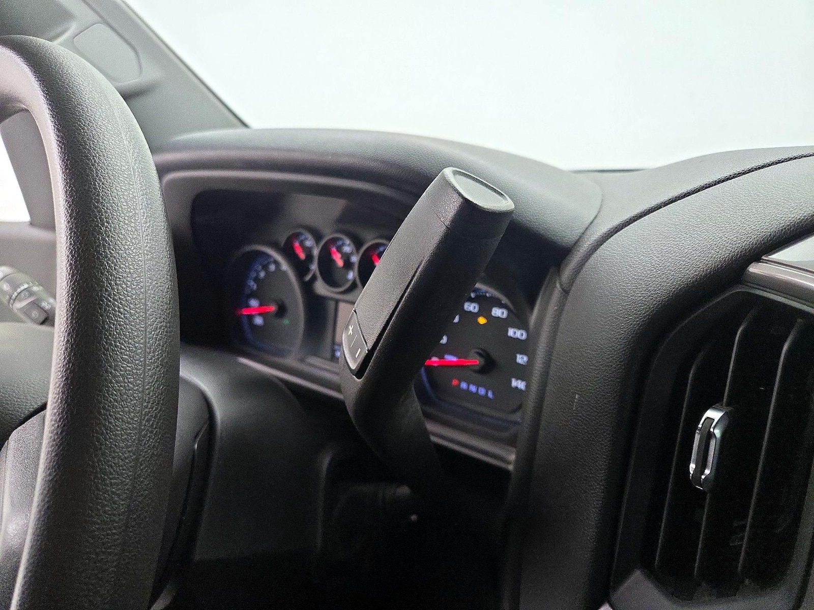 2022 Chevrolet Silverado 1500 Custom - Photo 18