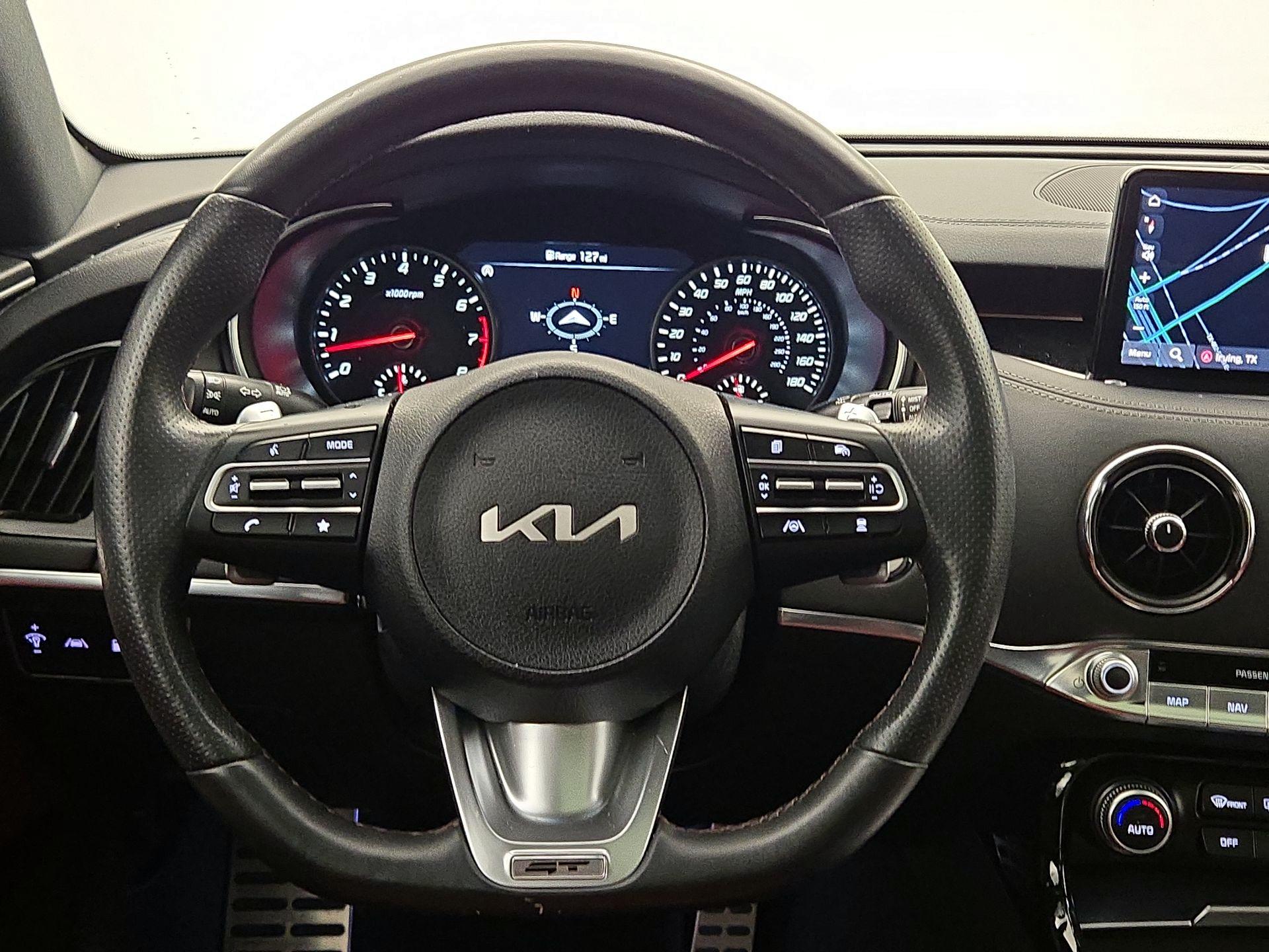 Thumbnail: 2023 Kia Stinger - 10