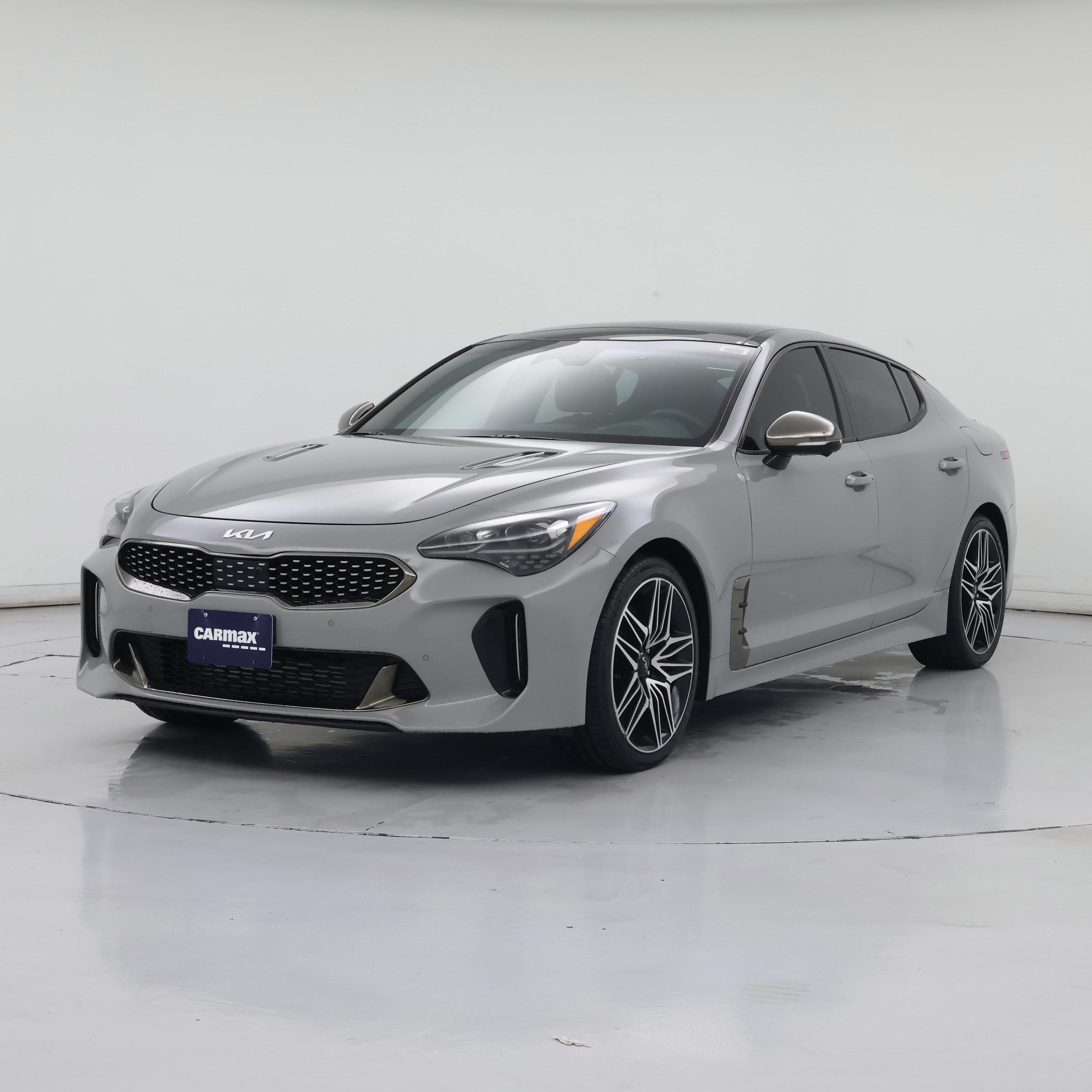 Thumbnail: 2023 Kia Stinger - 4