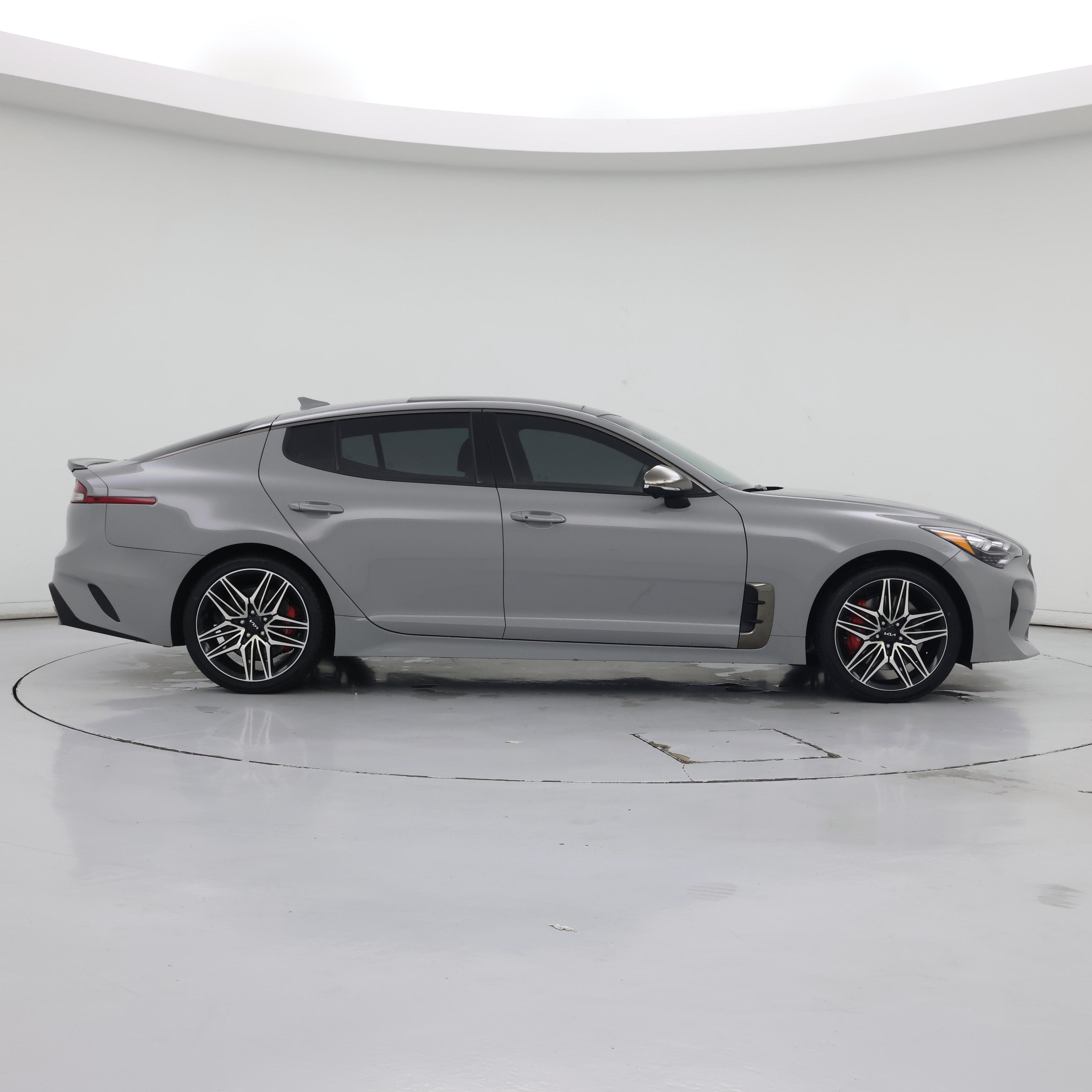 Thumbnail: 2023 Kia Stinger - 7