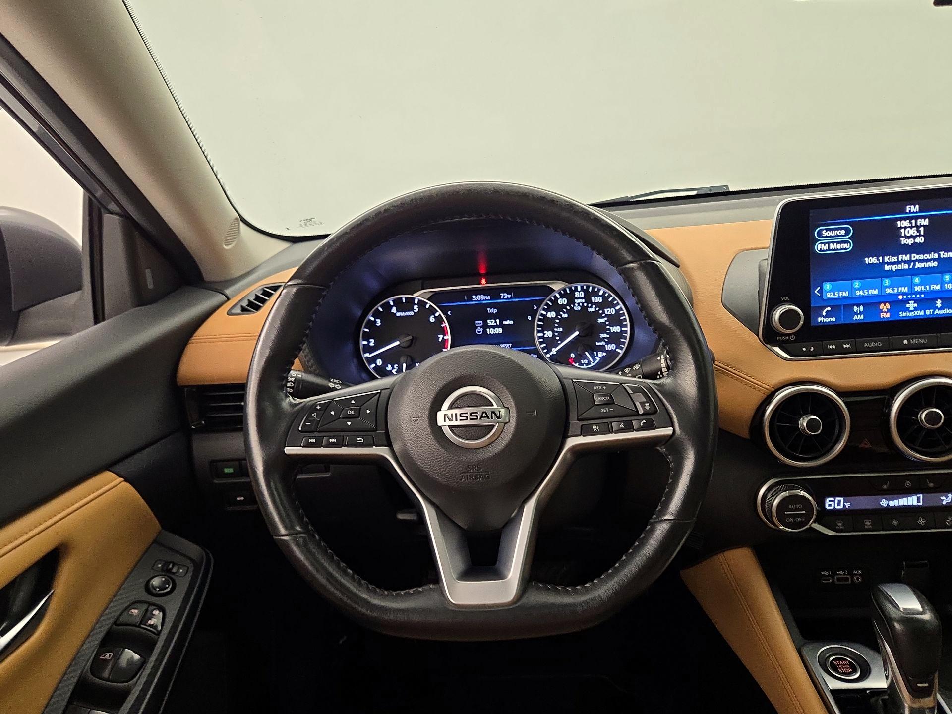 Thumbnail: 2022 Nissan Sentra - 10