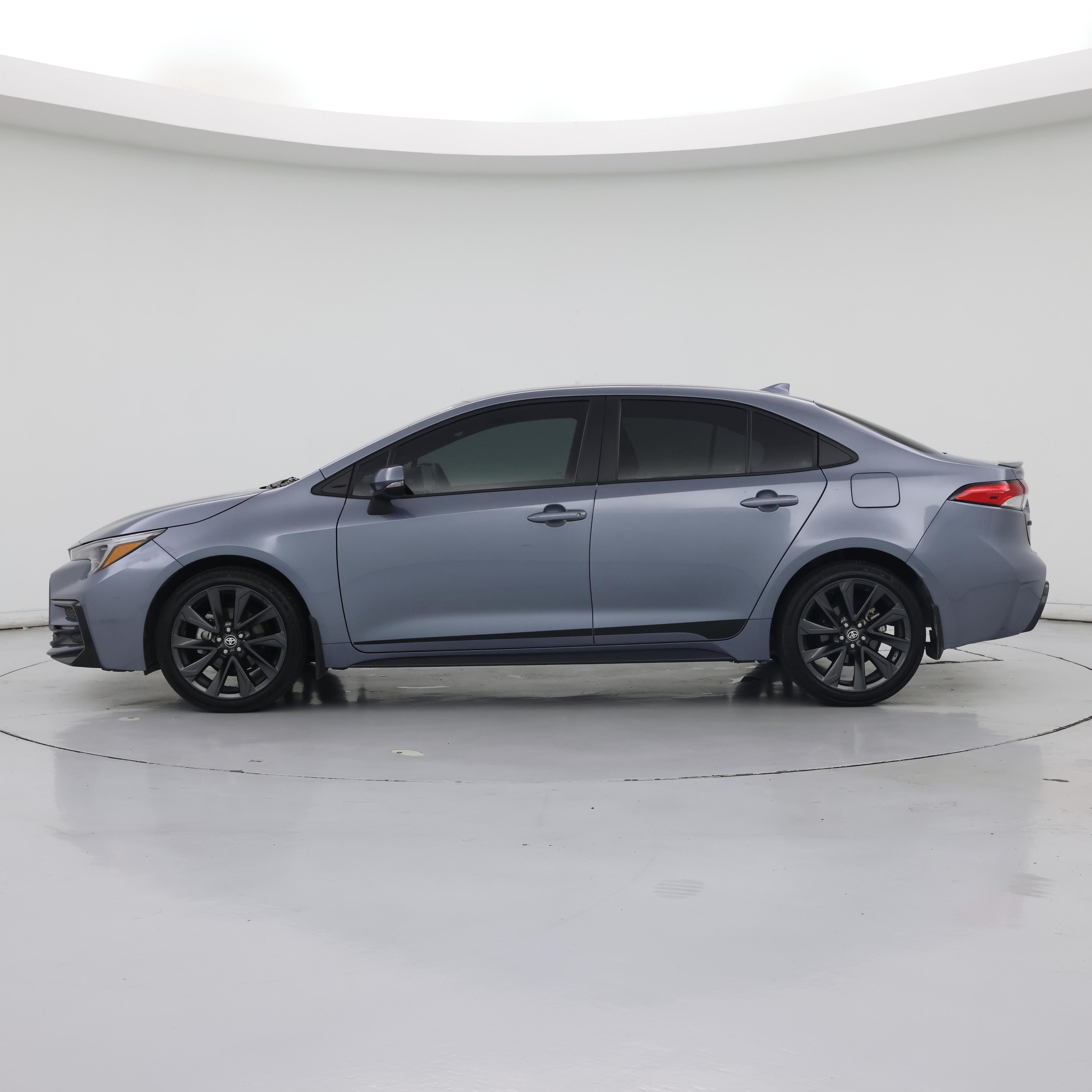 Thumbnail: 2025 Toyota Corolla - 3