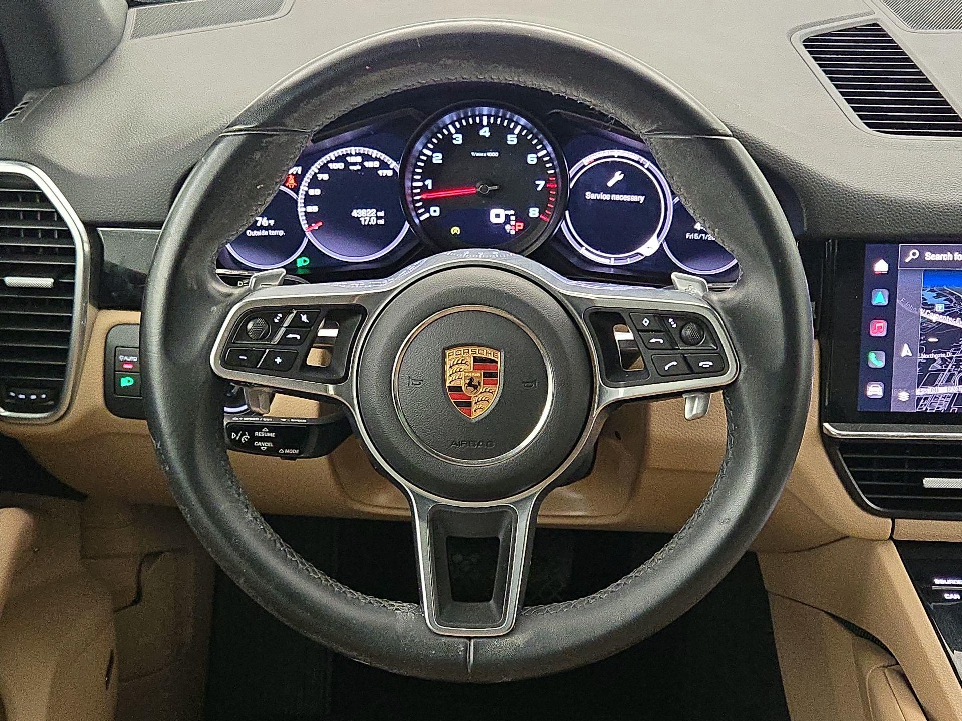 Thumbnail: 2022 Porsche Cayenne - 10