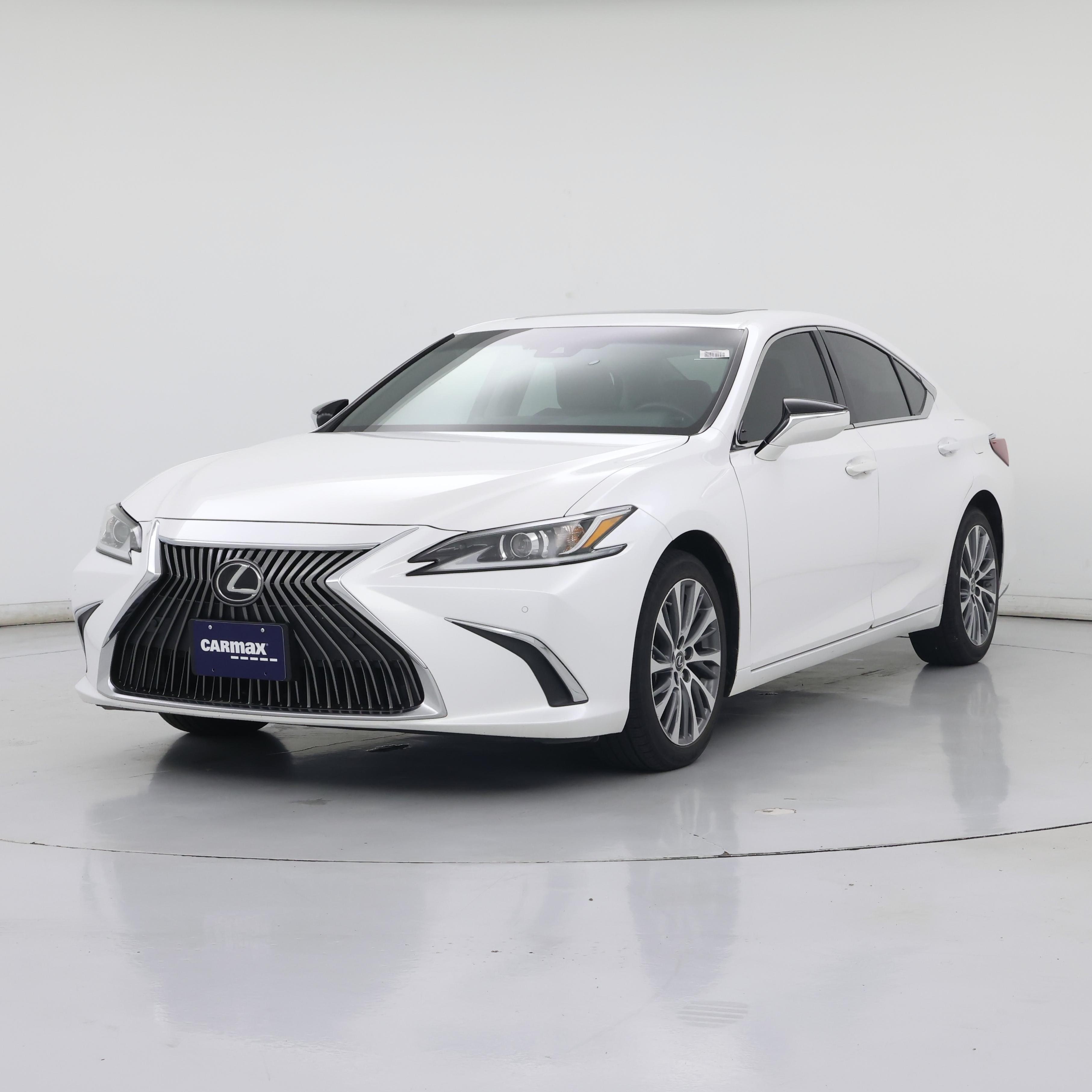 Thumbnail: 2020 Lexus ES - 4