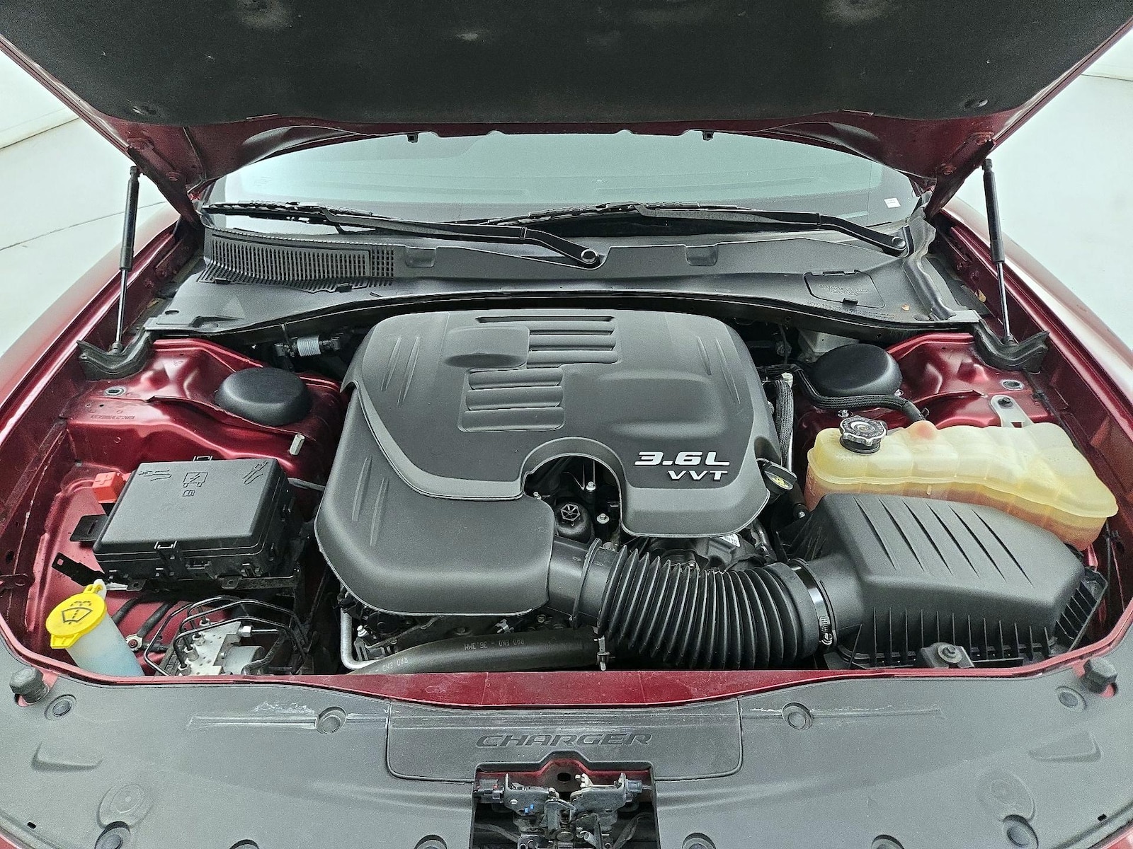 2020 Dodge Charger SXT - Photo 13