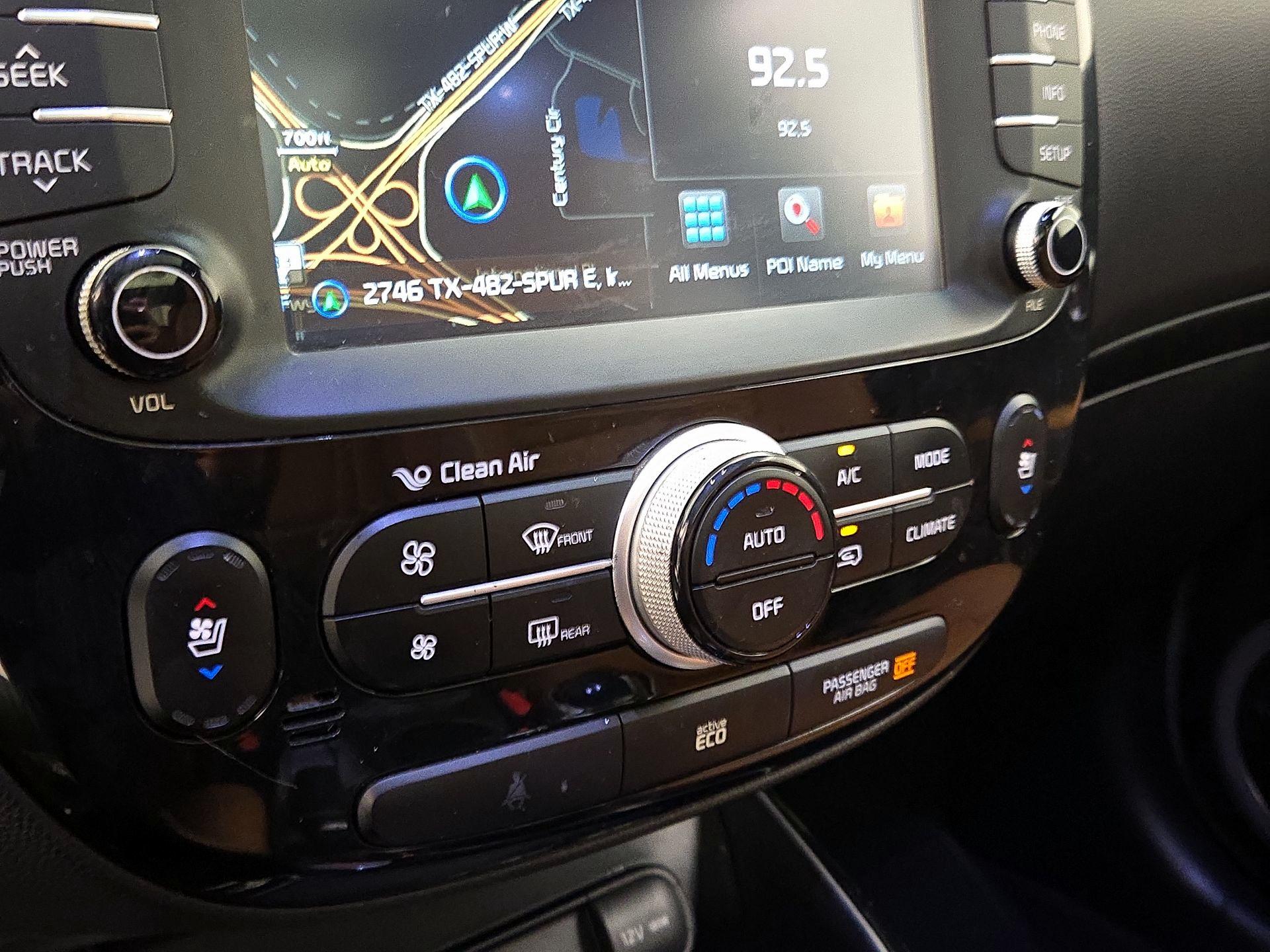 Thumbnail: 2015 Kia Soul - 17