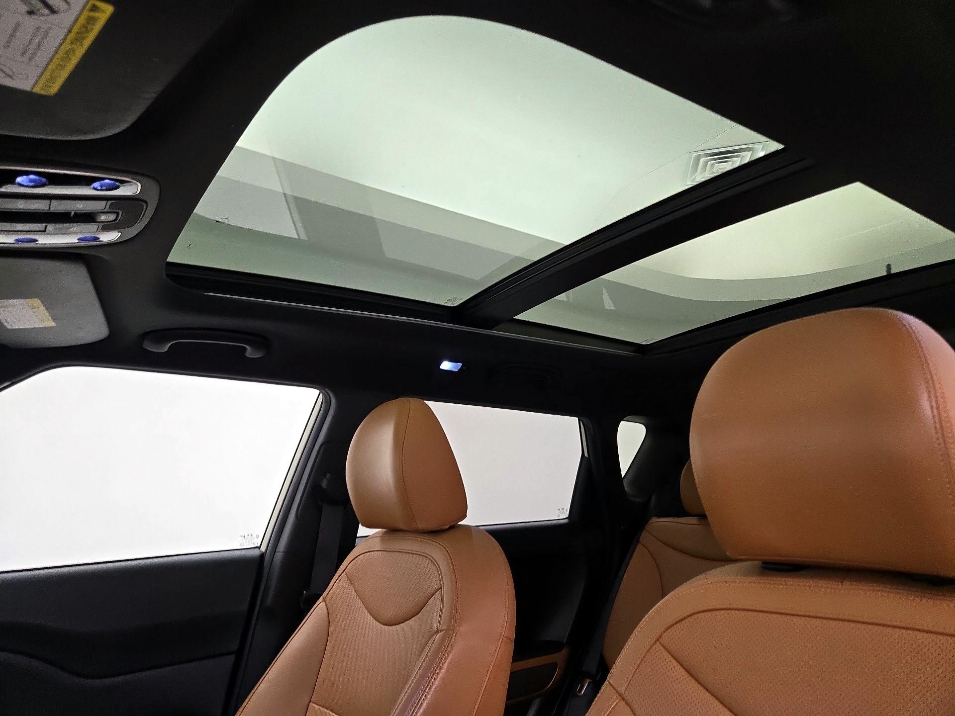 Thumbnail: 2015 Kia Soul - 20