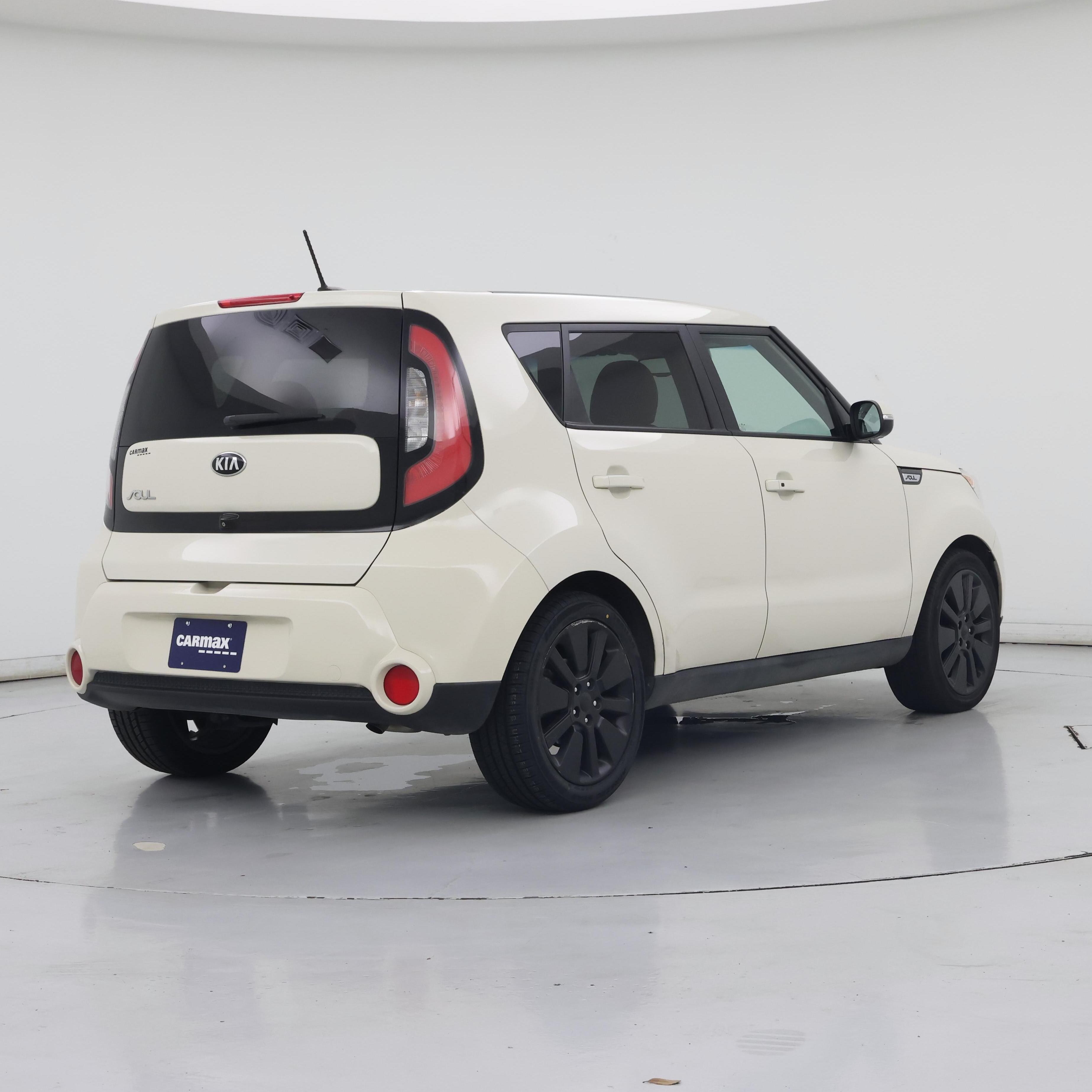 Thumbnail: 2015 Kia Soul - 8