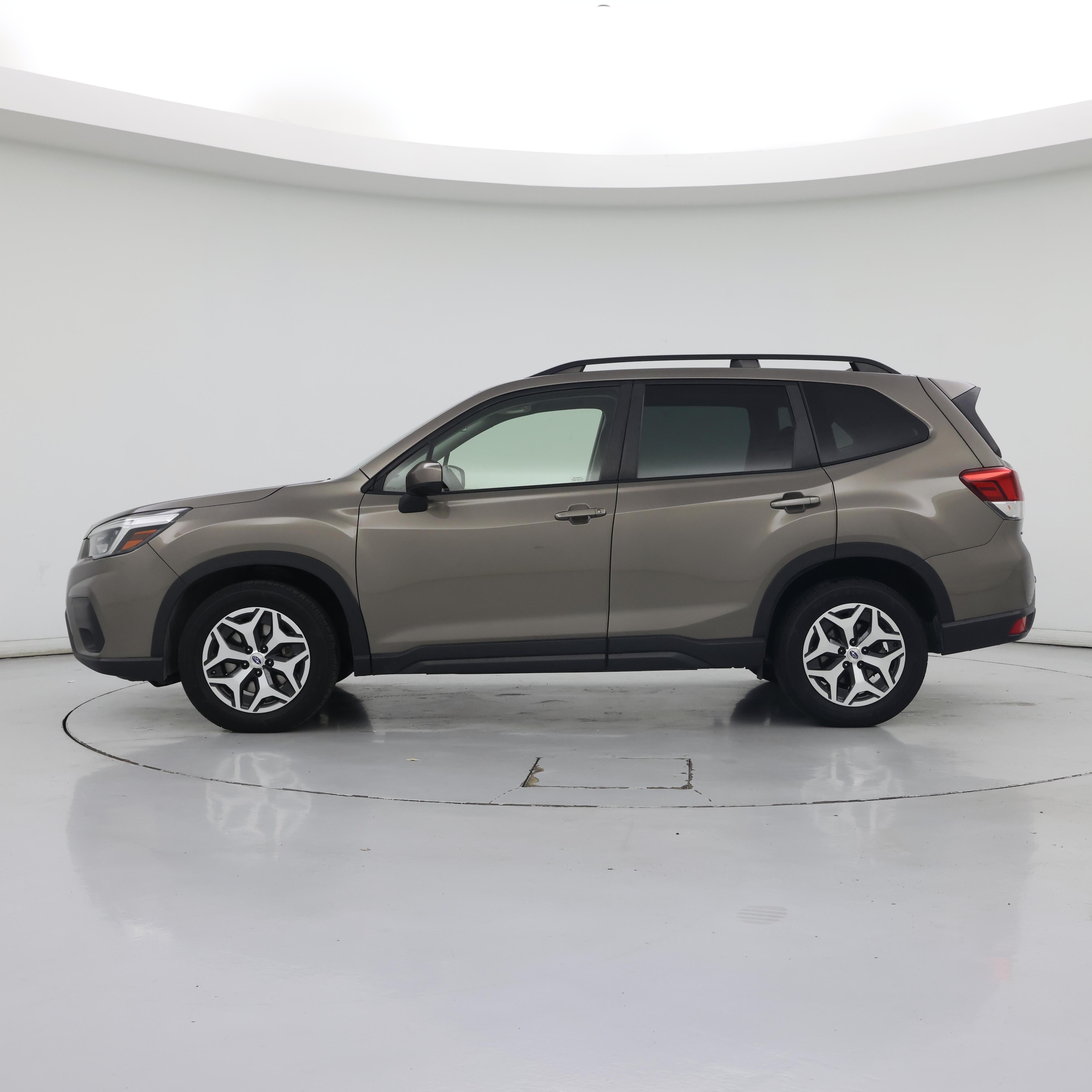 Thumbnail: 2021 Subaru Forester - 3