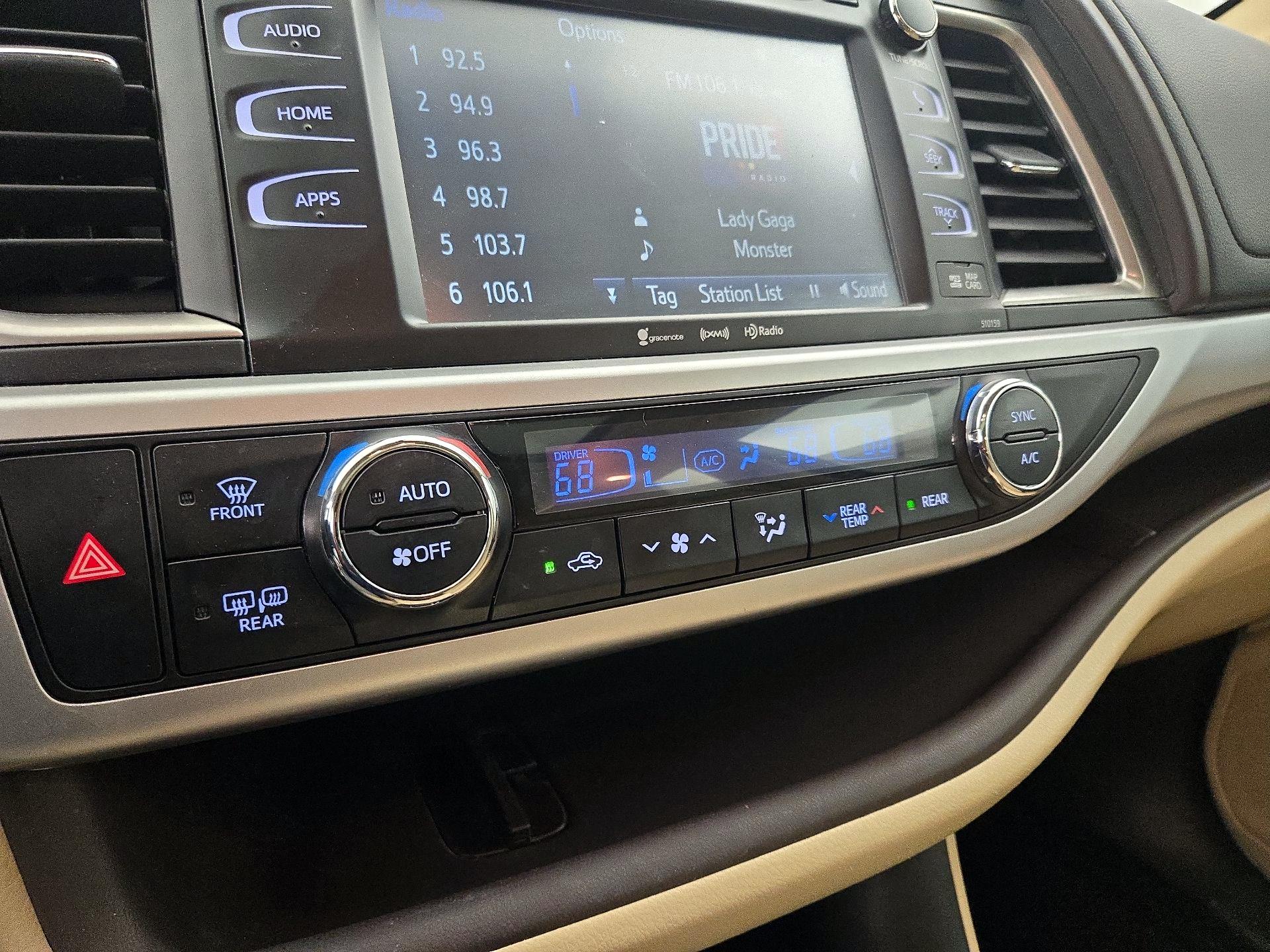 Thumbnail: 2016 Toyota Highlander - 17