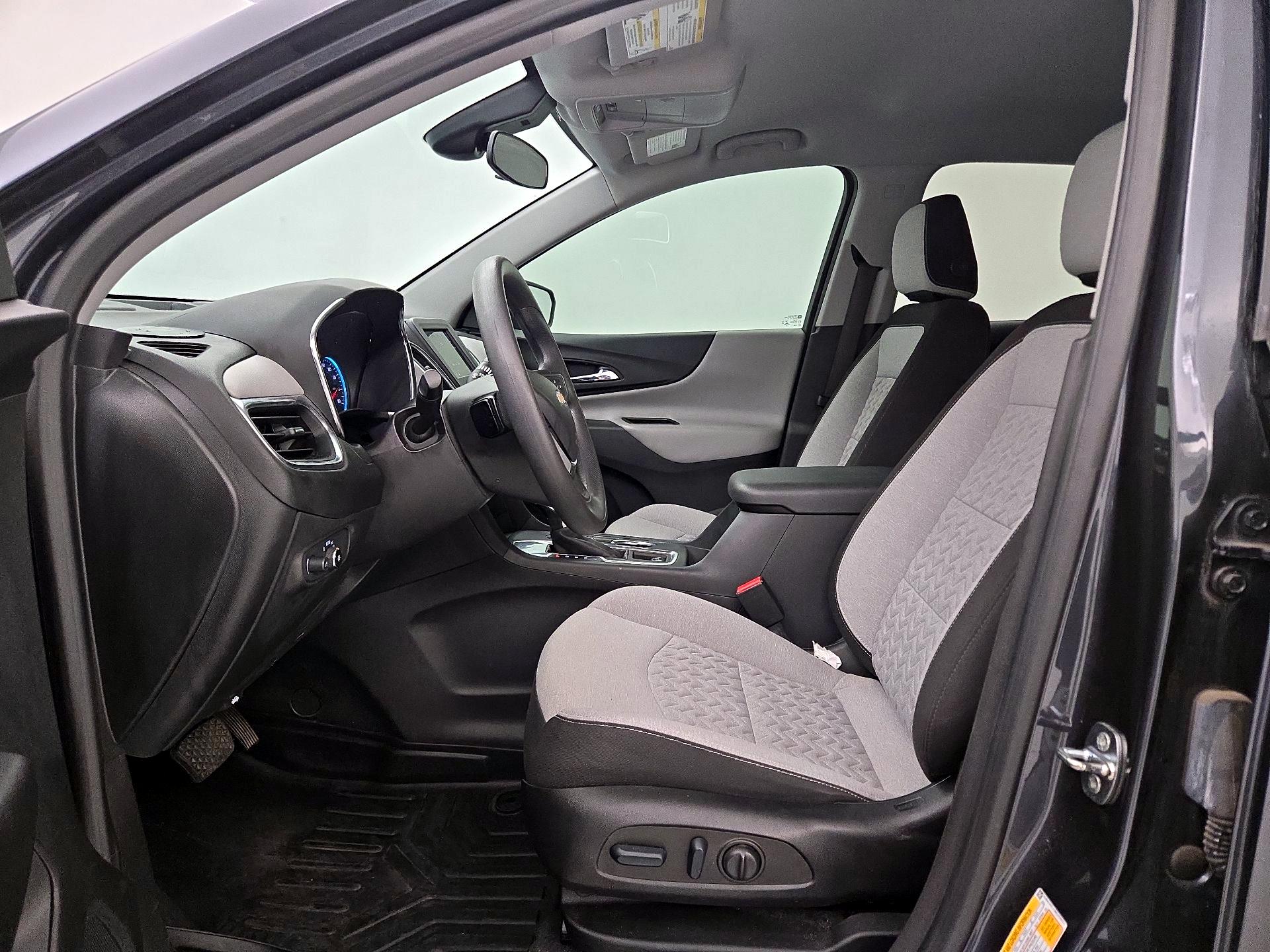 Thumbnail: 2022 Chevrolet Equinox - 11