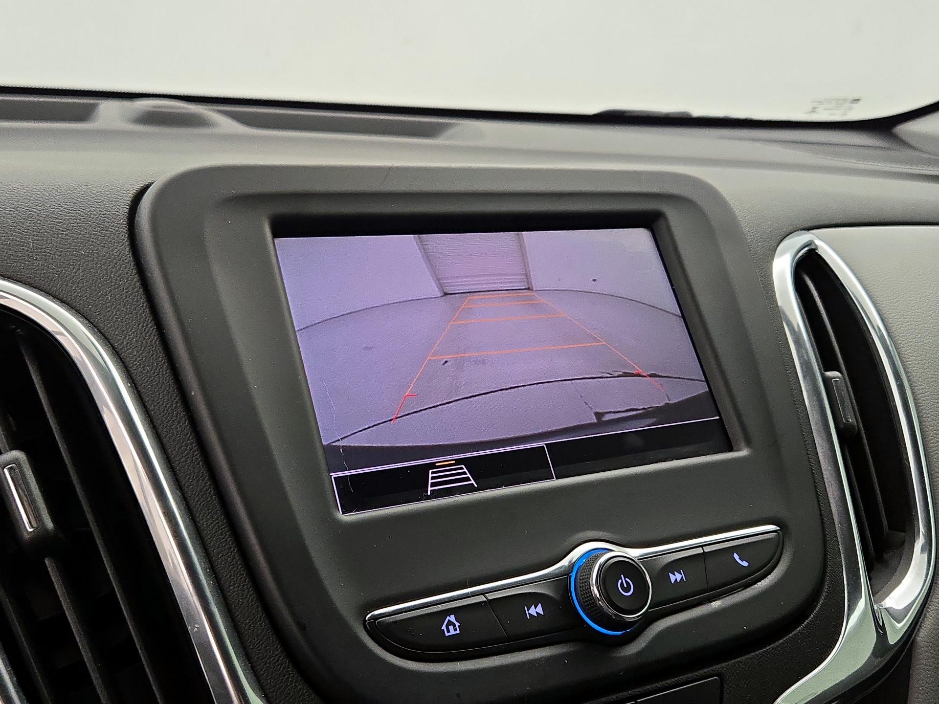 Thumbnail: 2022 Chevrolet Equinox - 14