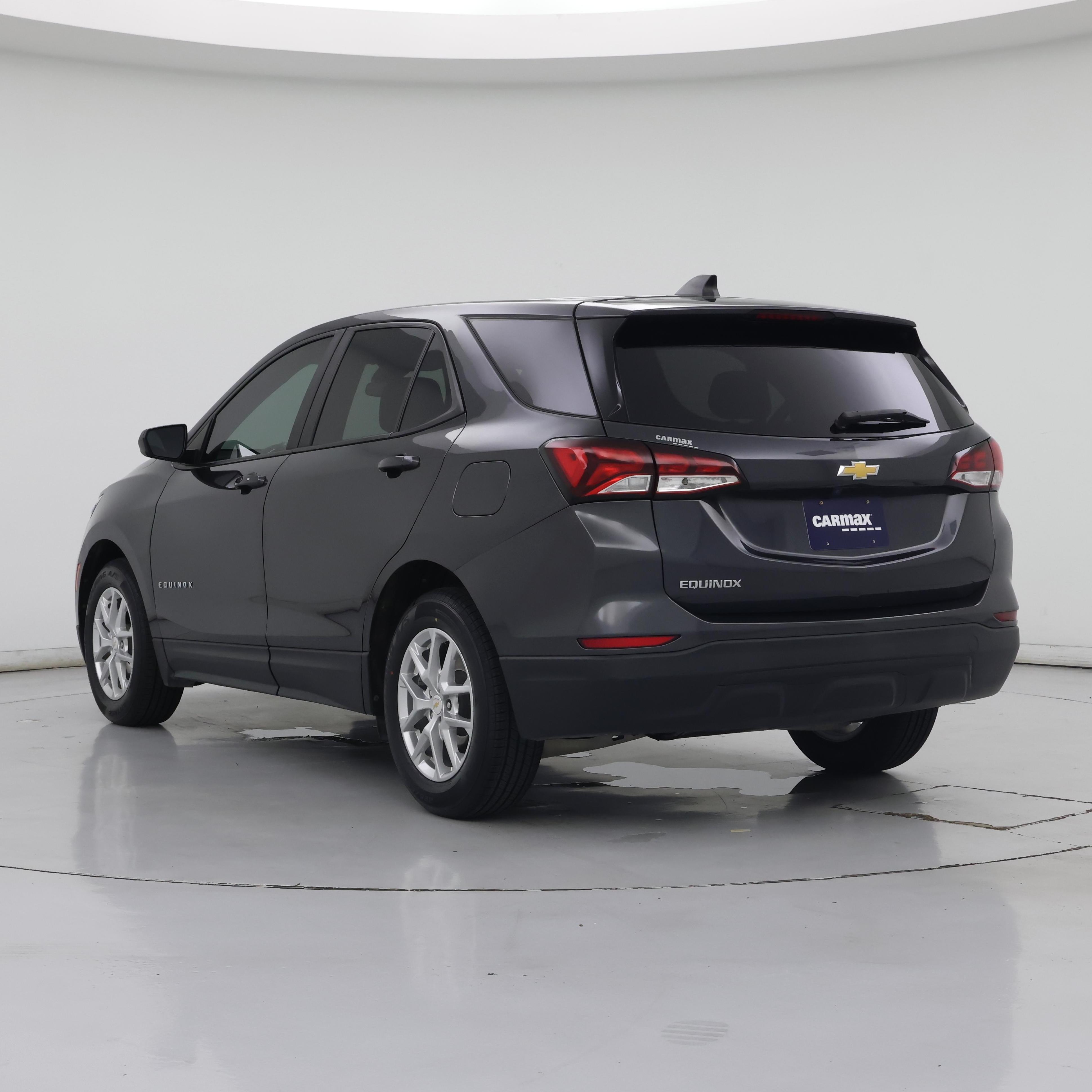 Thumbnail: 2022 Chevrolet Equinox - 2