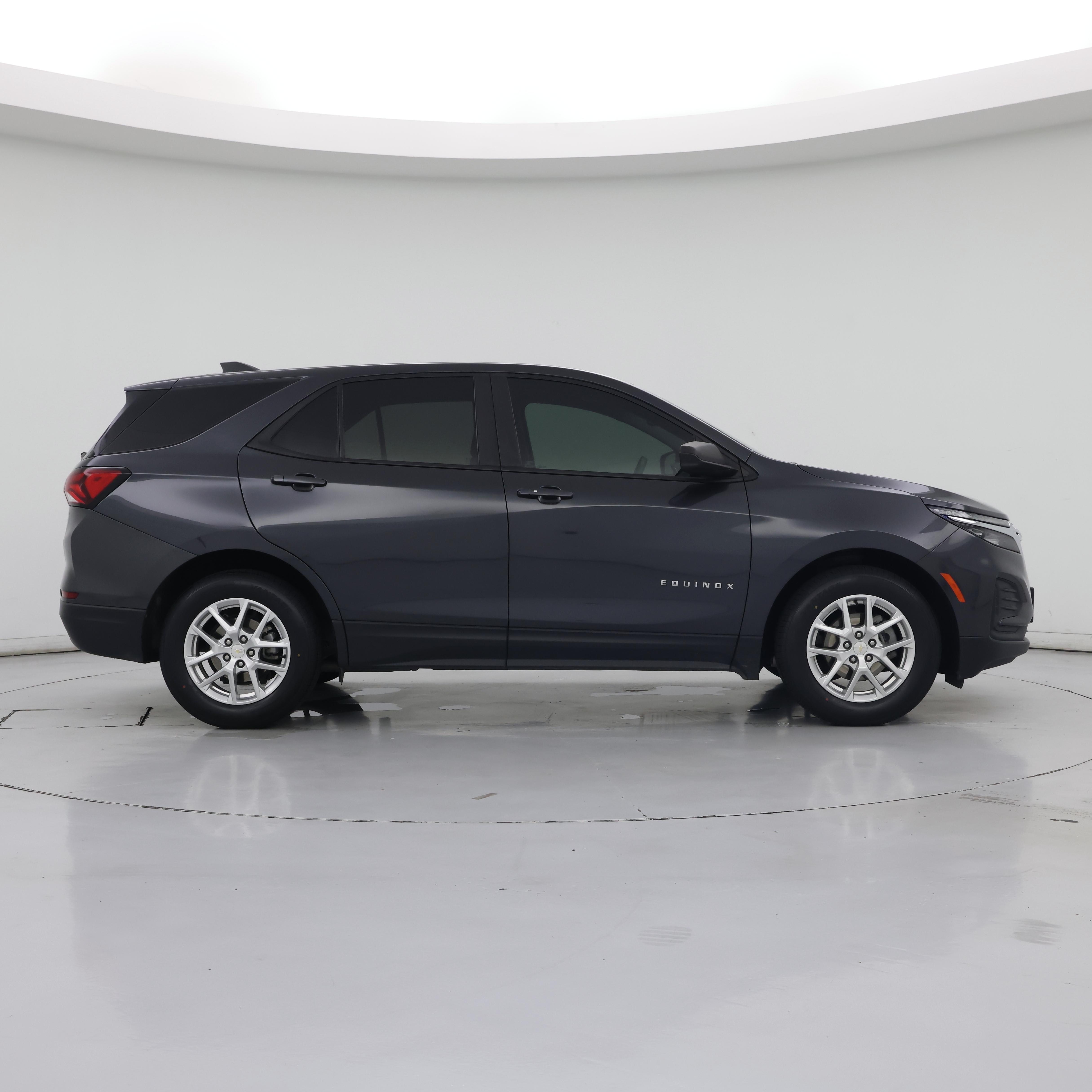 Thumbnail: 2022 Chevrolet Equinox - 7