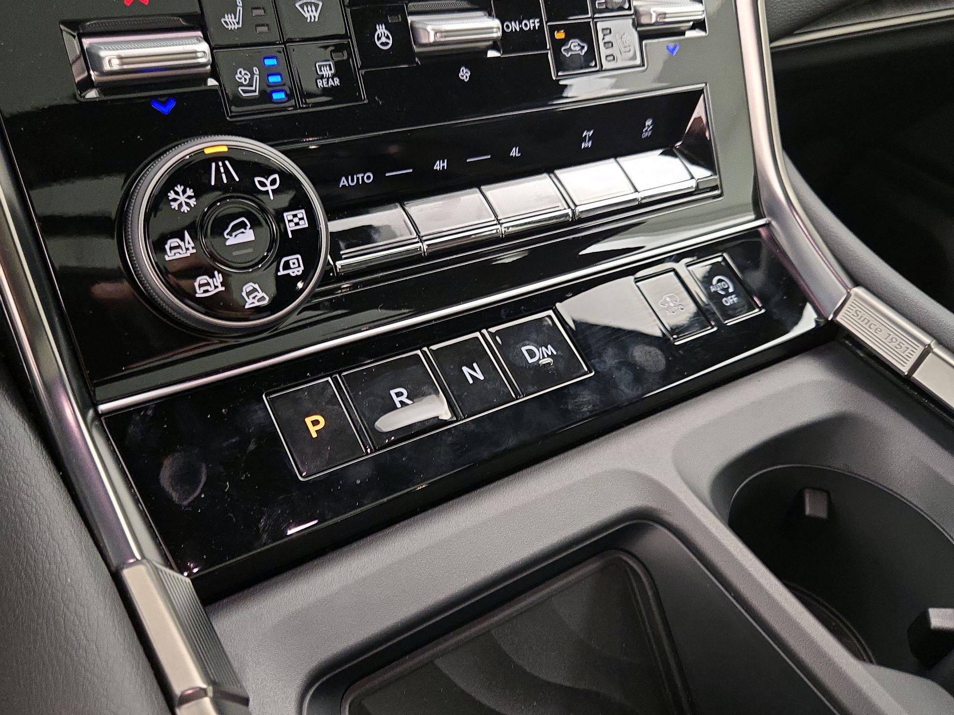 Thumbnail: 2026 Nissan Armada - 18