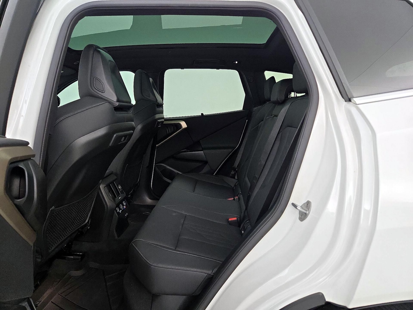 2025 BMW X3 30 - Photo 21