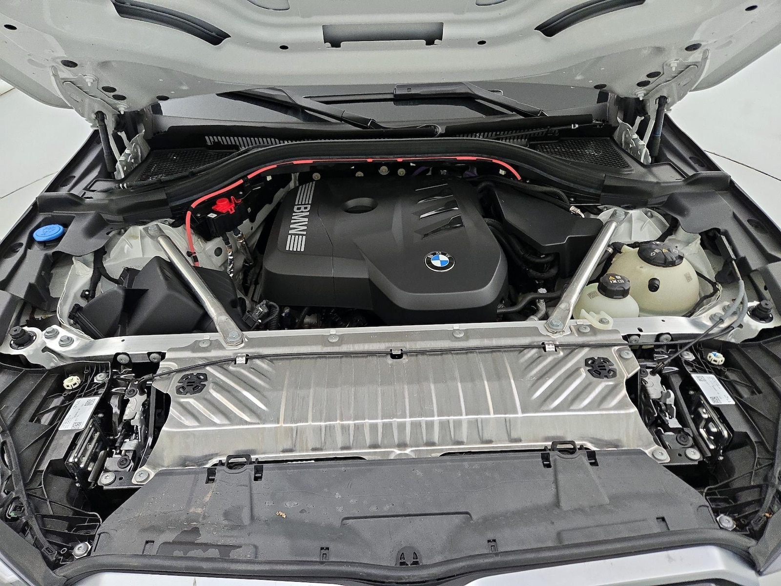 2025 BMW X3 30 - Photo 23