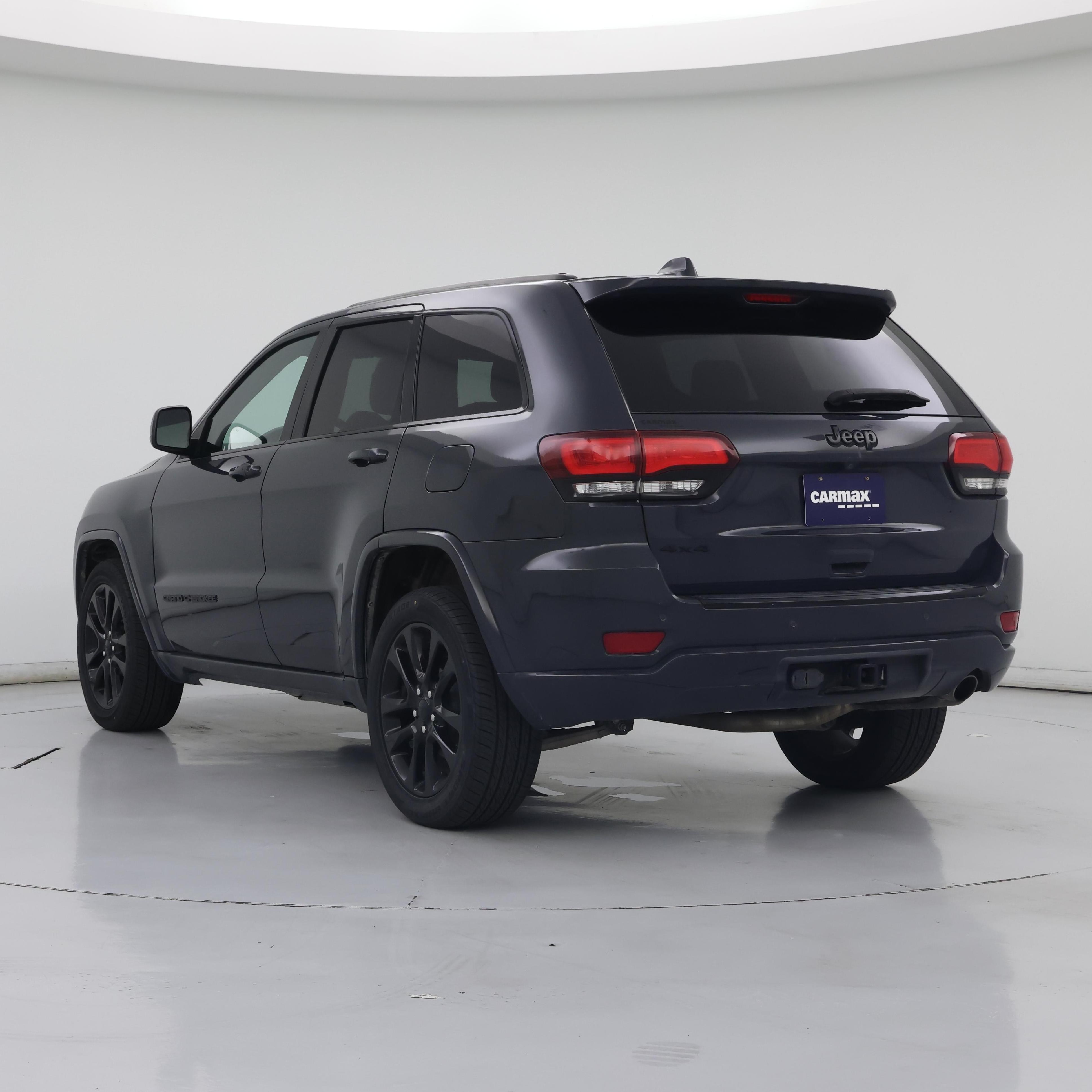 Thumbnail: 2018 Jeep Grand Cherokee - 2