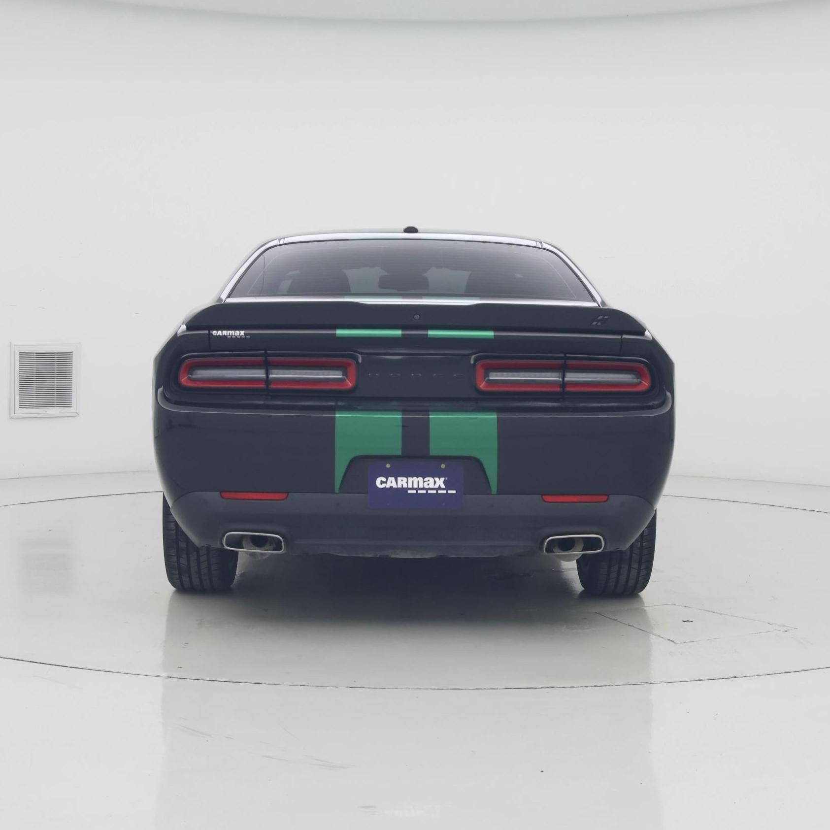 Thumbnail: 2022 Dodge Challenger - 6
