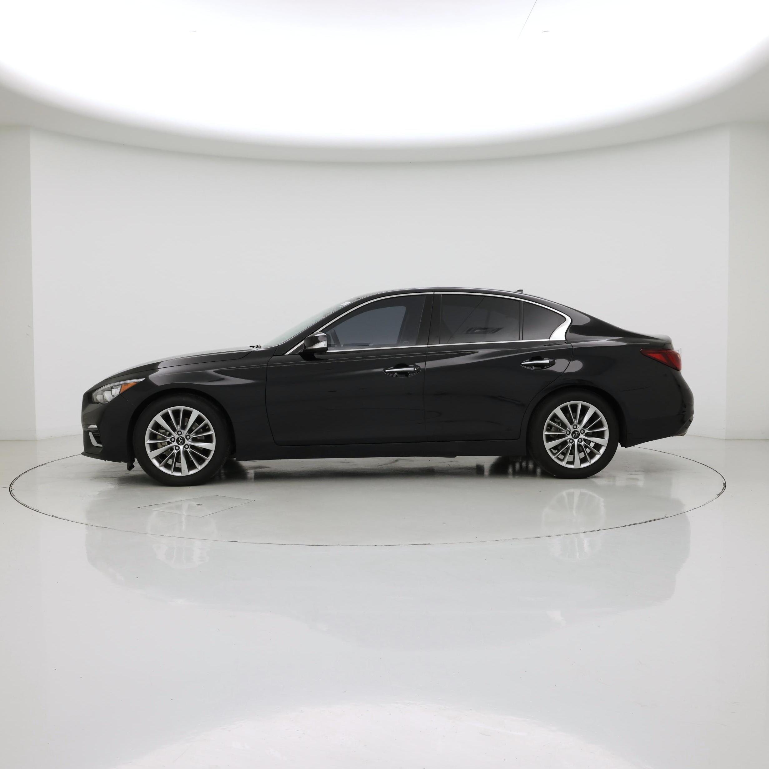 Thumbnail: 2023 INFINITI Q50 - 3