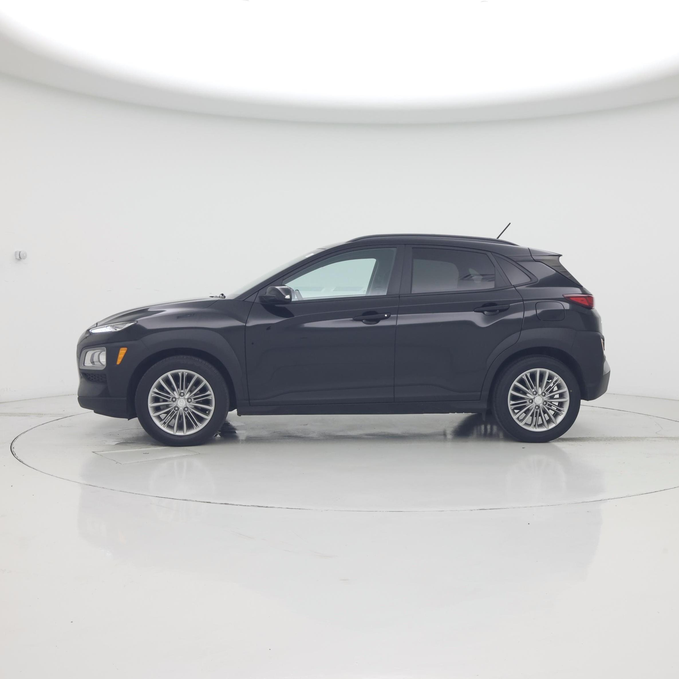 Thumbnail: 2021 Hyundai Kona - 3
