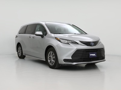 2023 Toyota Sienna Hybrid LE