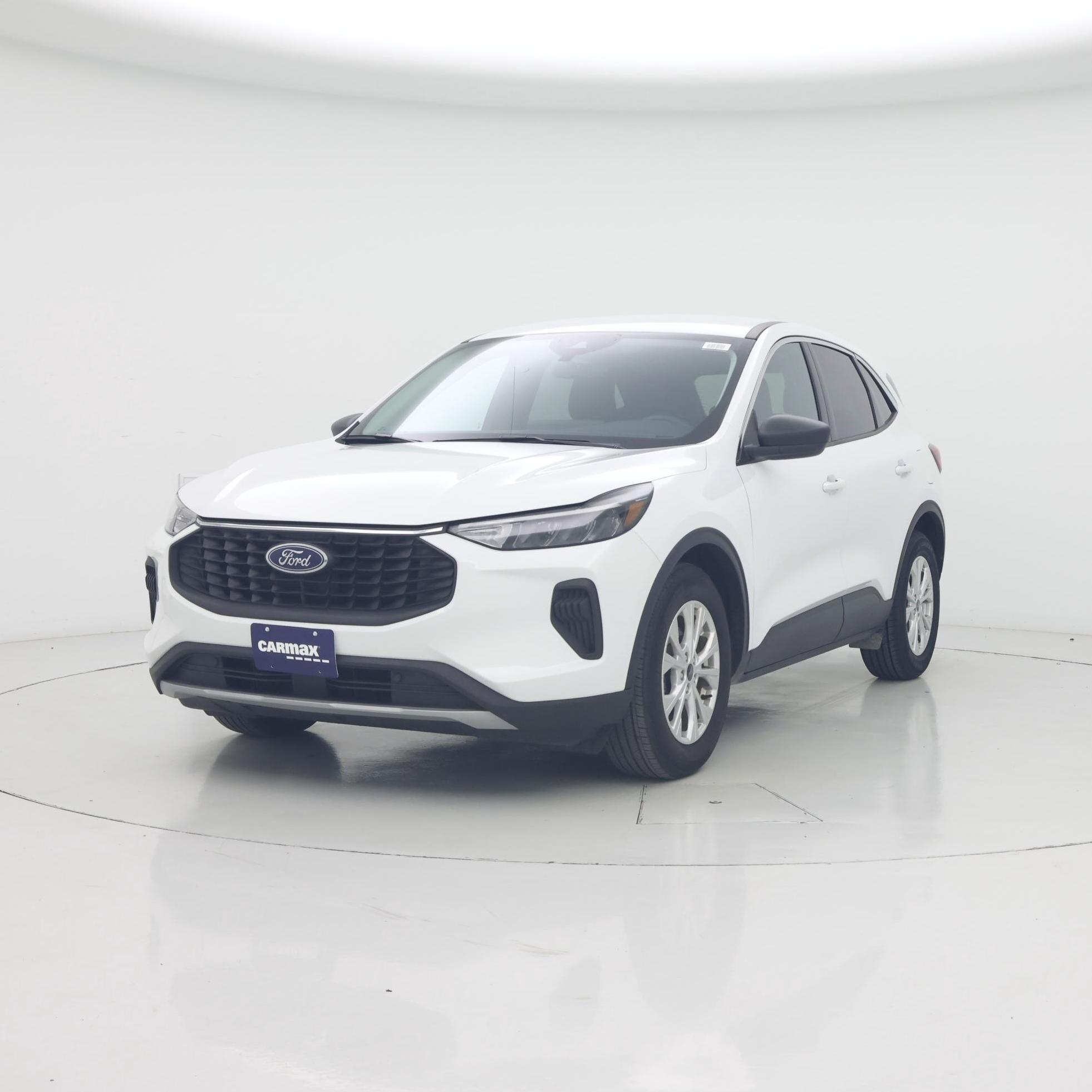 Thumbnail: 2023 Ford Escape - 4