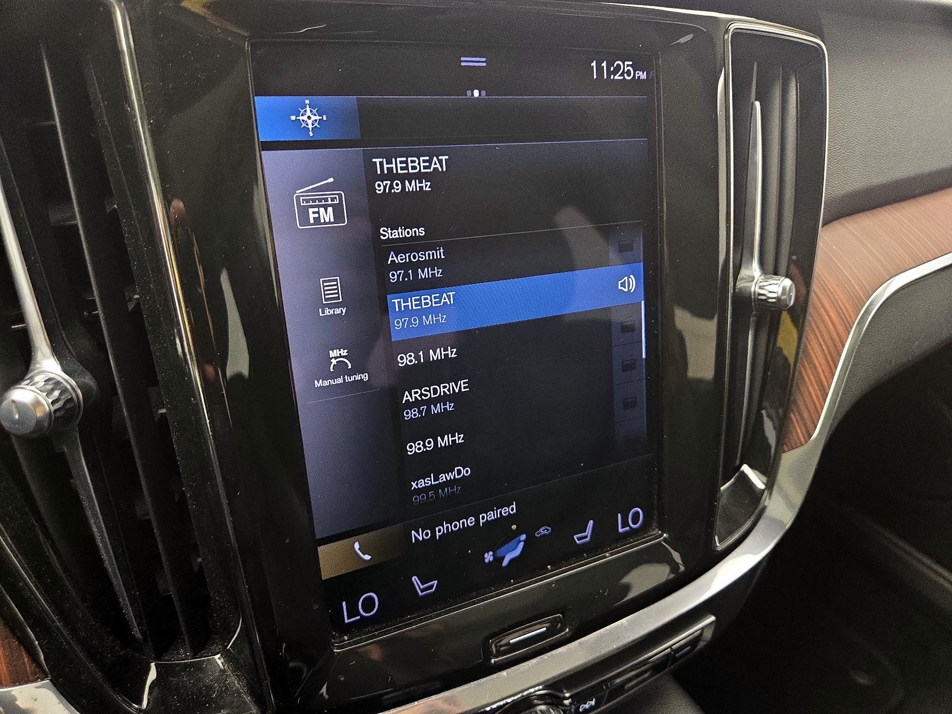 Thumbnail: 2021 Volvo S60 - 15