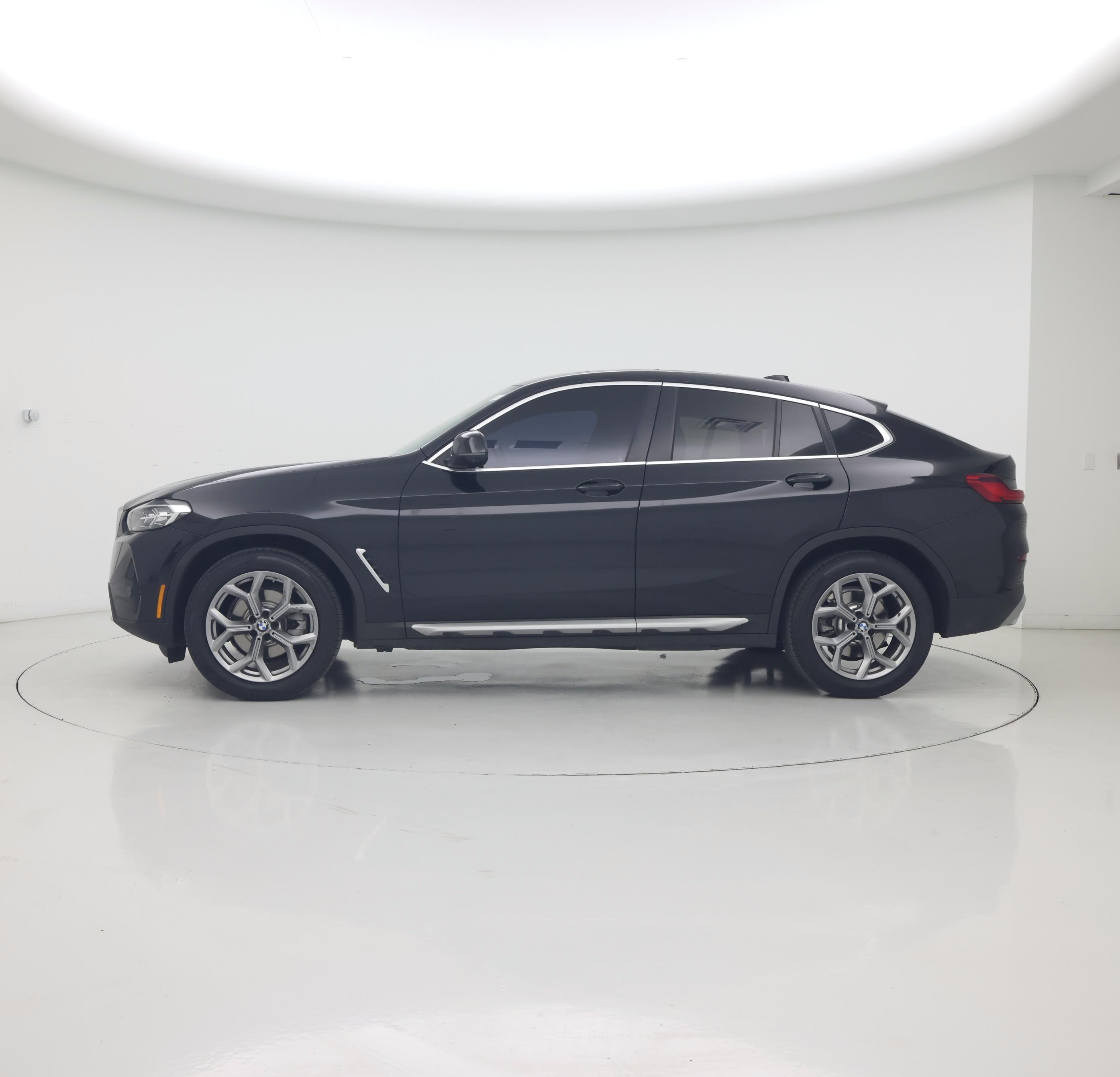 Thumbnail: 2024 BMW X4 - 3