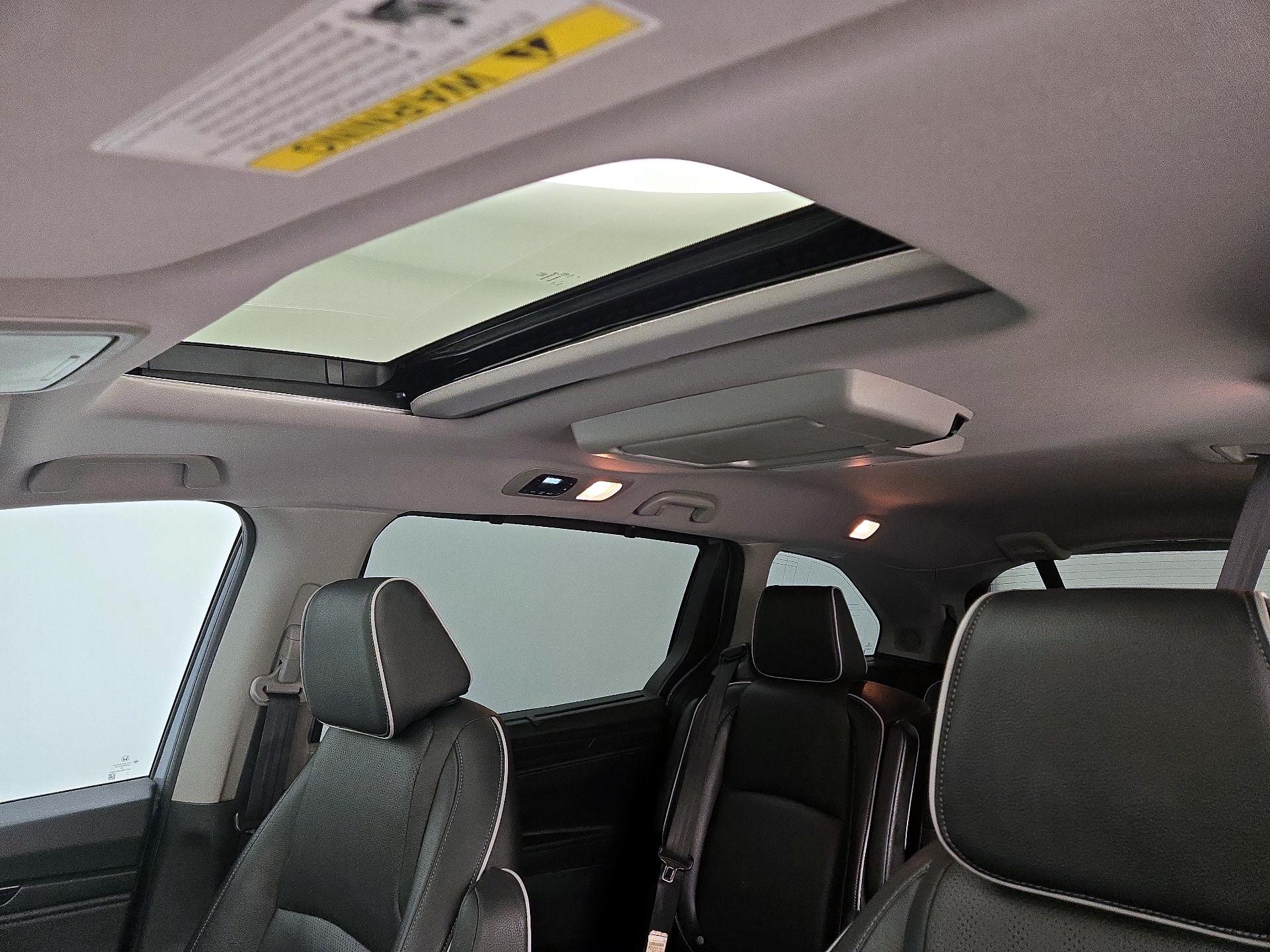 Thumbnail: 2023 Honda Odyssey - 19