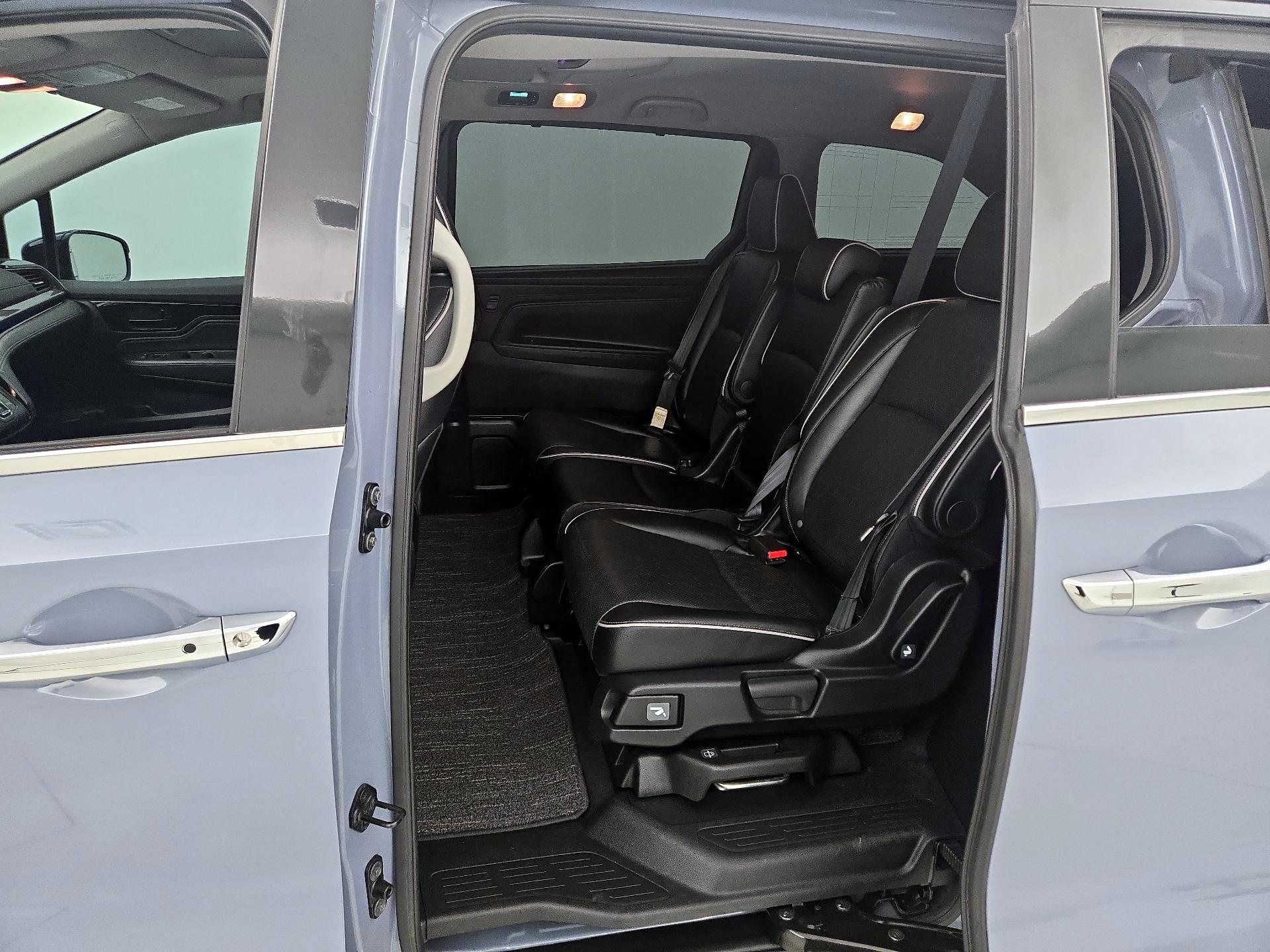 Thumbnail: 2023 Honda Odyssey - 20