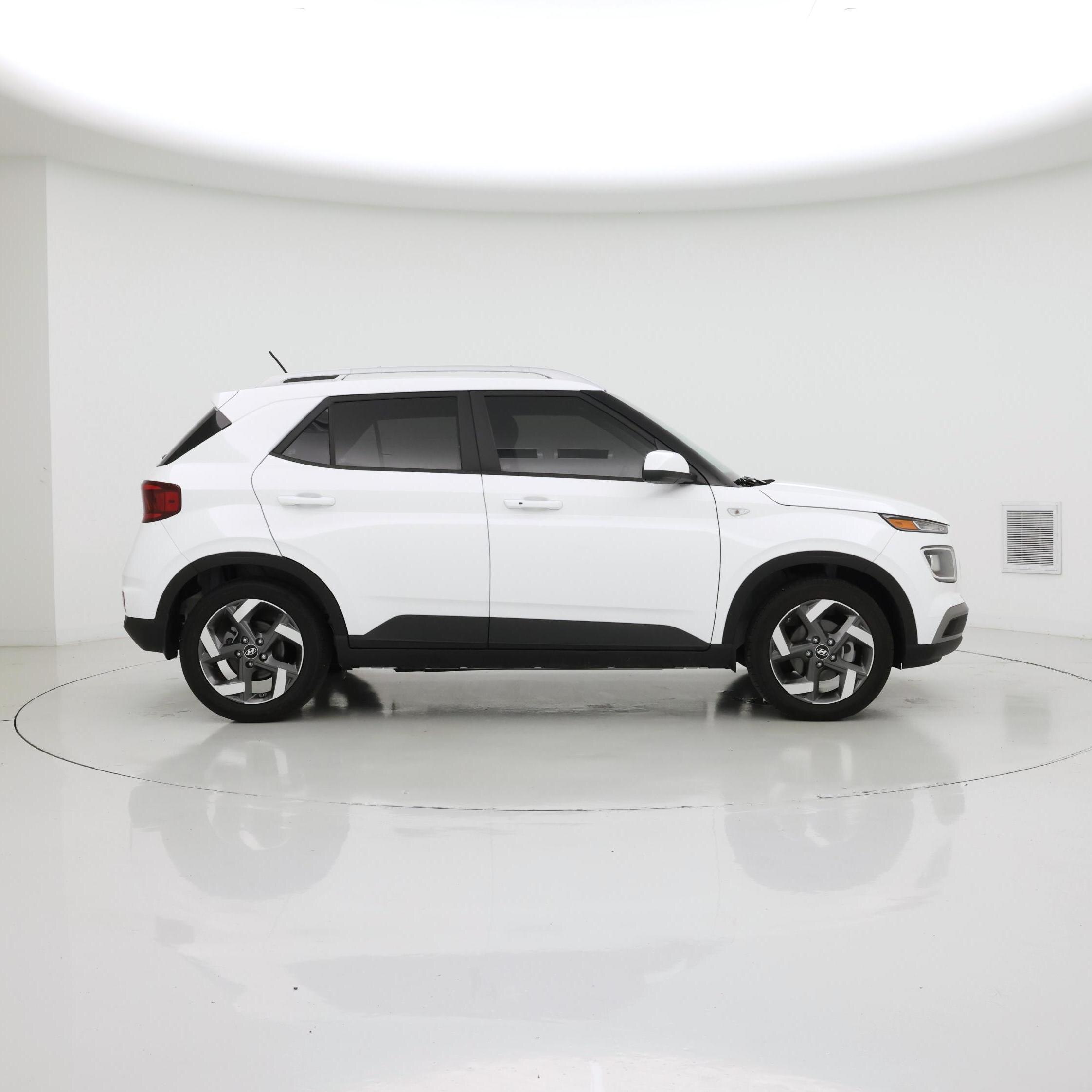 Thumbnail: 2024 Hyundai Venue - 7