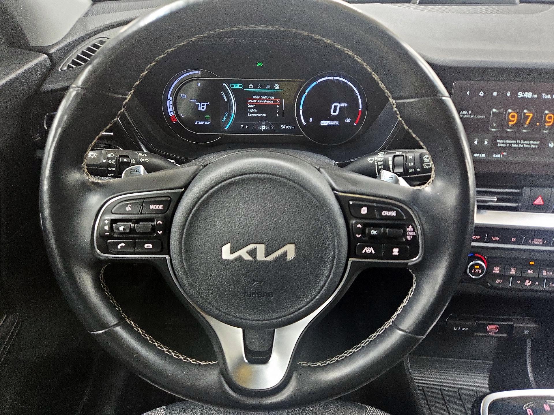 Thumbnail: 2022 Kia Niro - 10