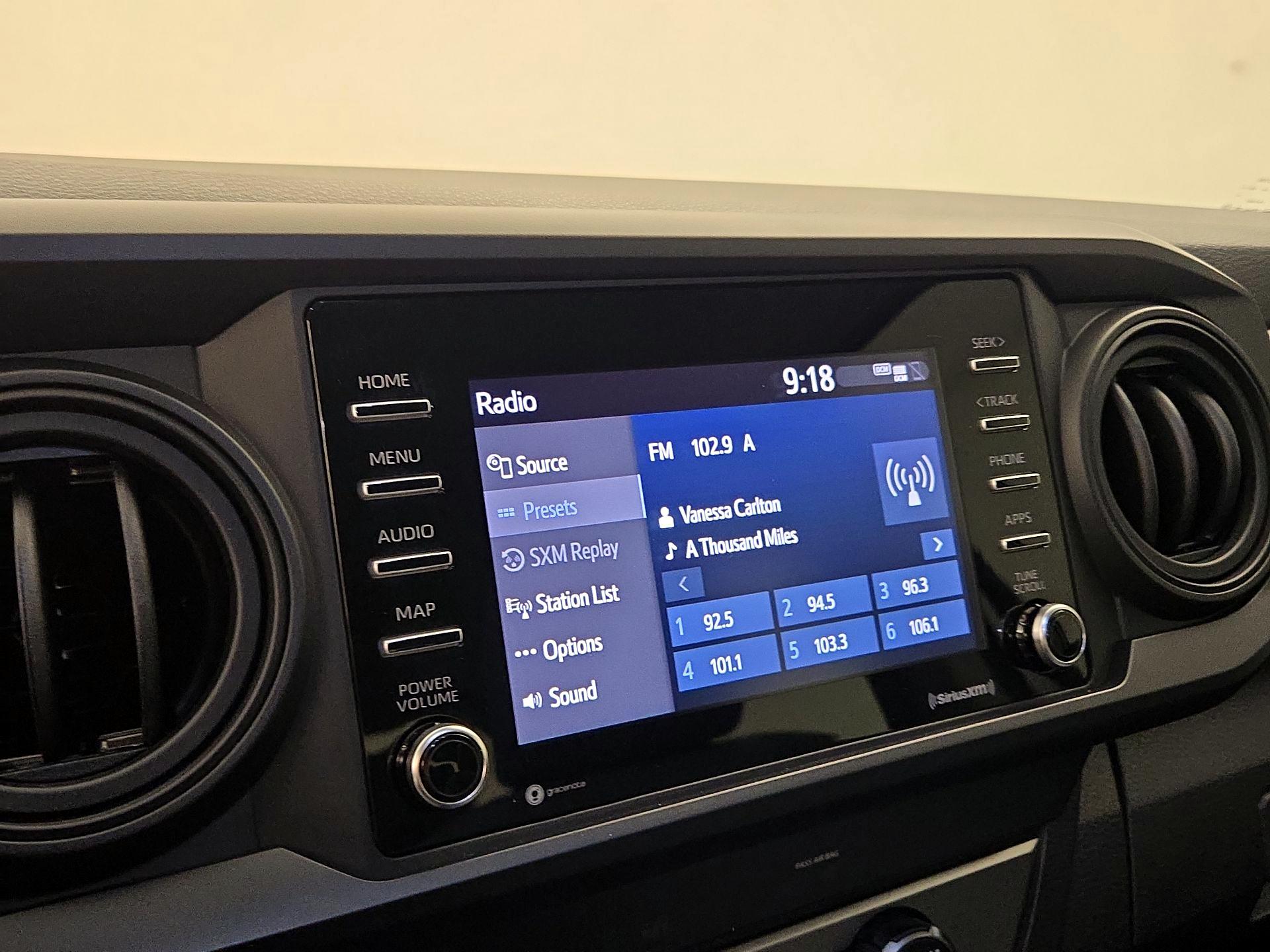 Thumbnail: 2021 Toyota Tacoma - 15