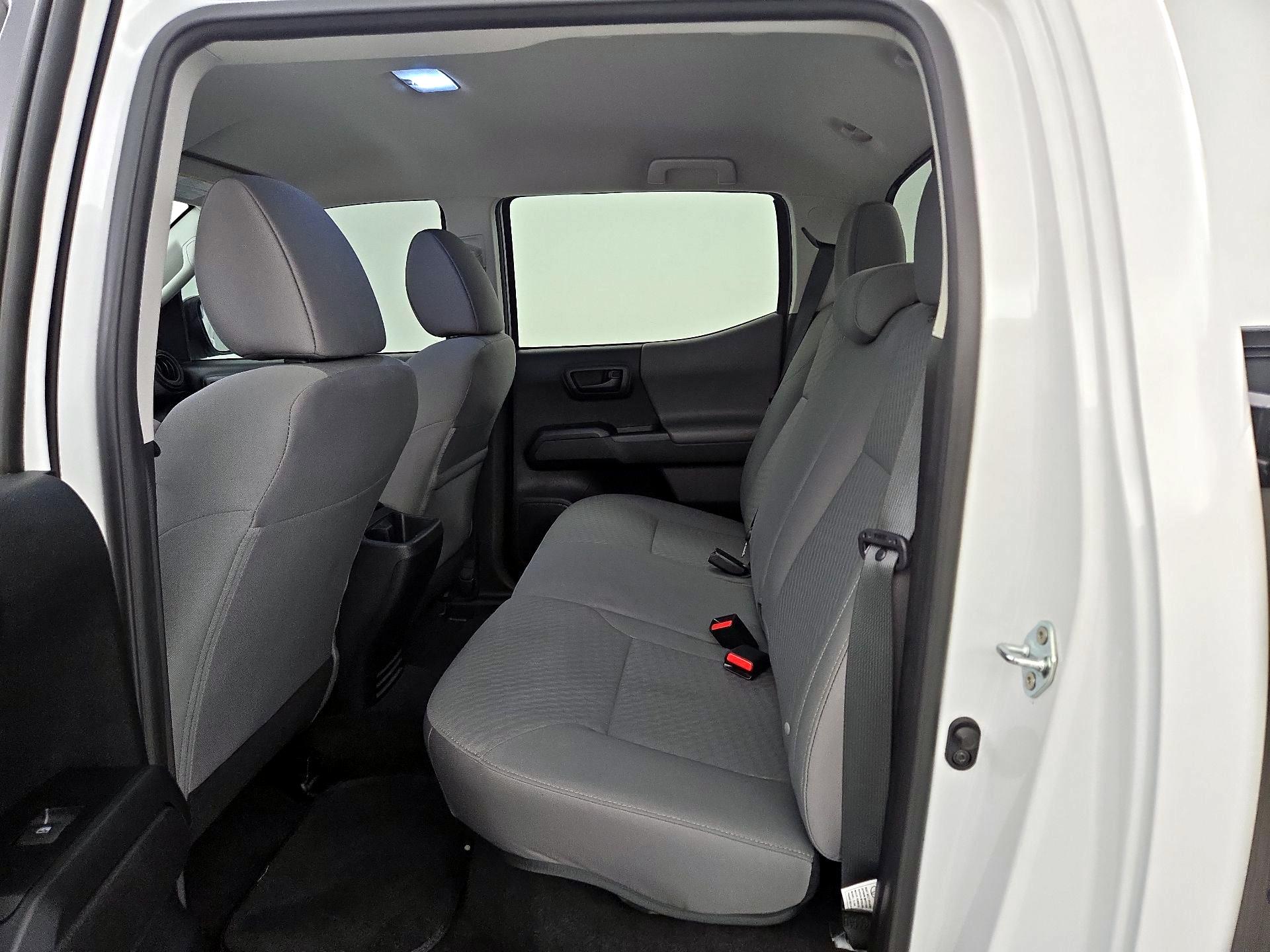 Thumbnail: 2021 Toyota Tacoma - 19