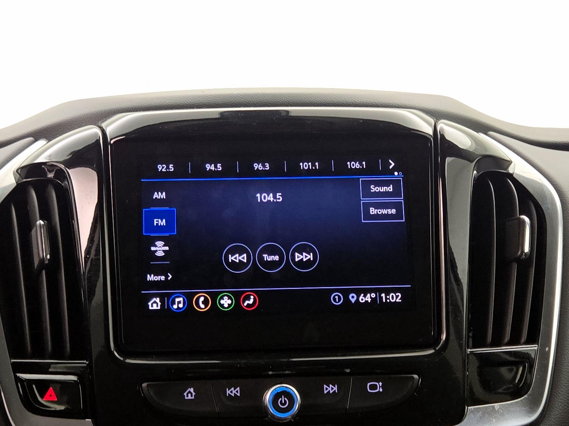 Thumbnail: 2021 Chevrolet Traverse - 15