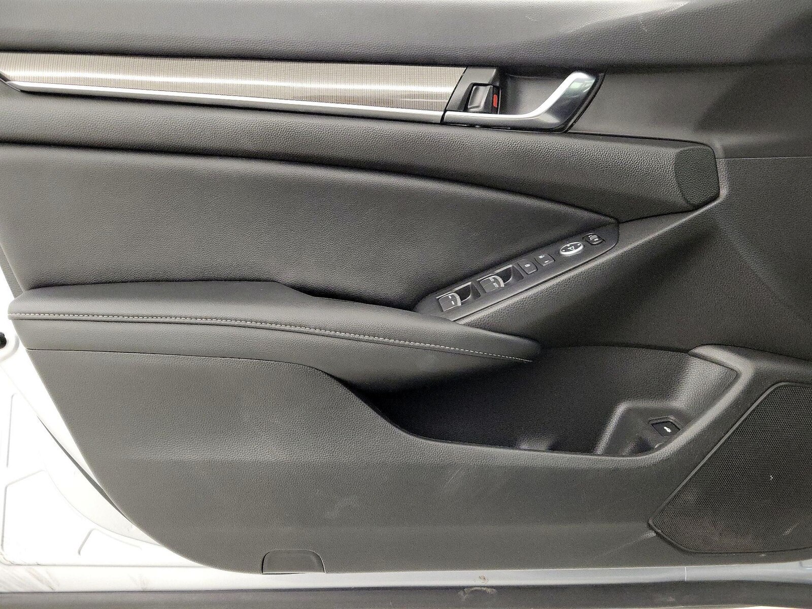 2022 Honda Accord Sport - Photo 13