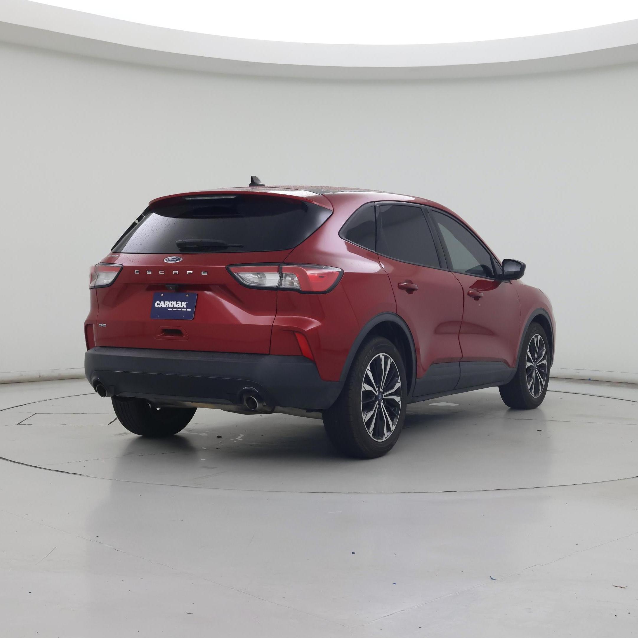 Thumbnail: 2021 Ford Escape - 8