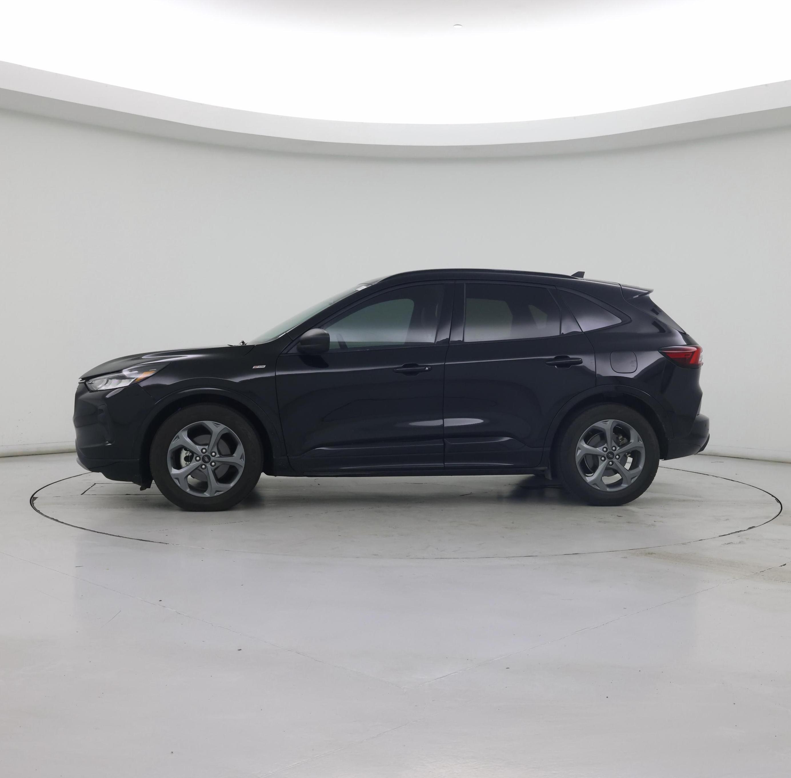 Thumbnail: 2023 Ford Escape - 3