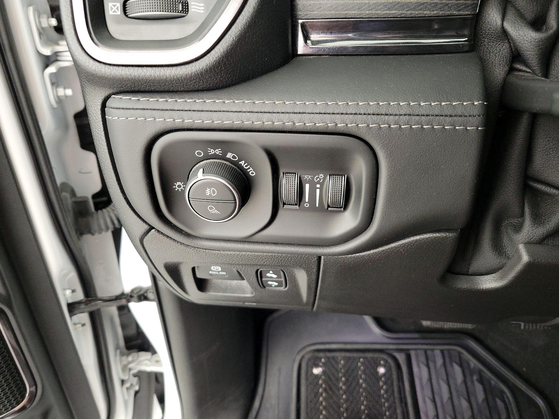 Thumbnail: 2022 RAM 1500 - 13