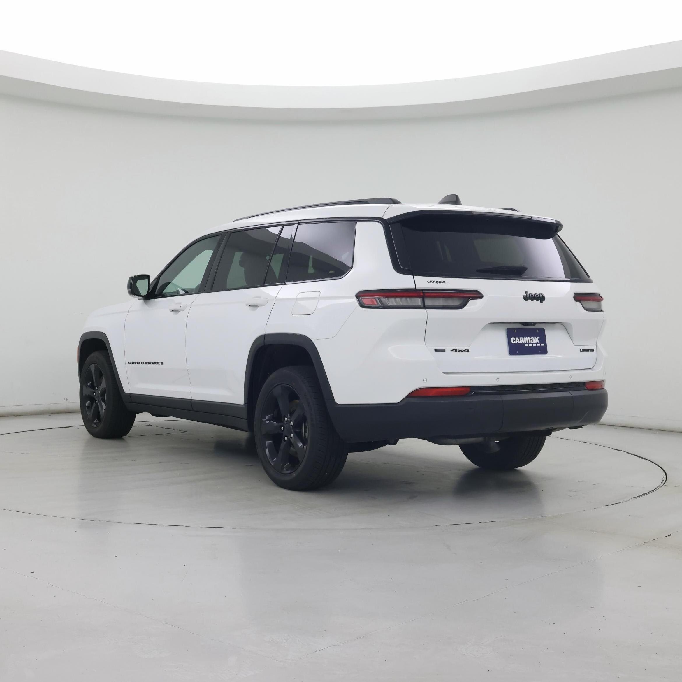Thumbnail: 2023 Jeep Grand Cherokee L - 2